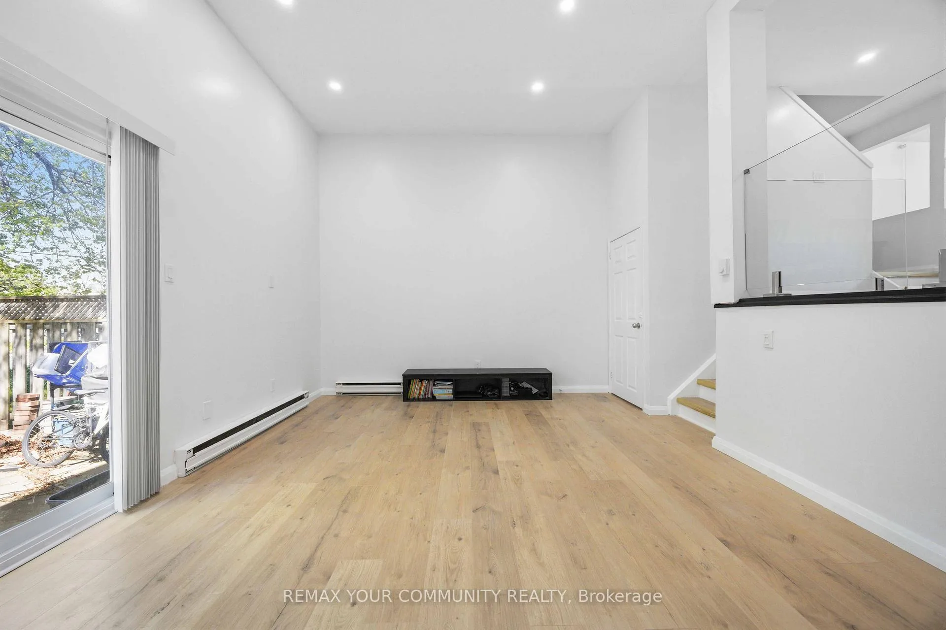 Photo 5 of Unit 1, 141 Galloway Road, Scarborough, West Hill — HOMEH