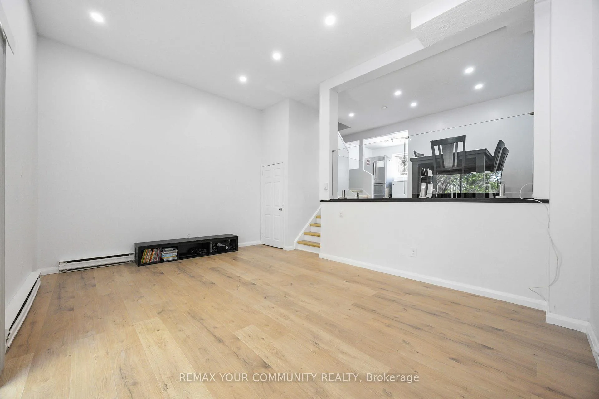 Photo 9 of Unit 1, 141 Galloway Road, Scarborough, West Hill — HOMEH