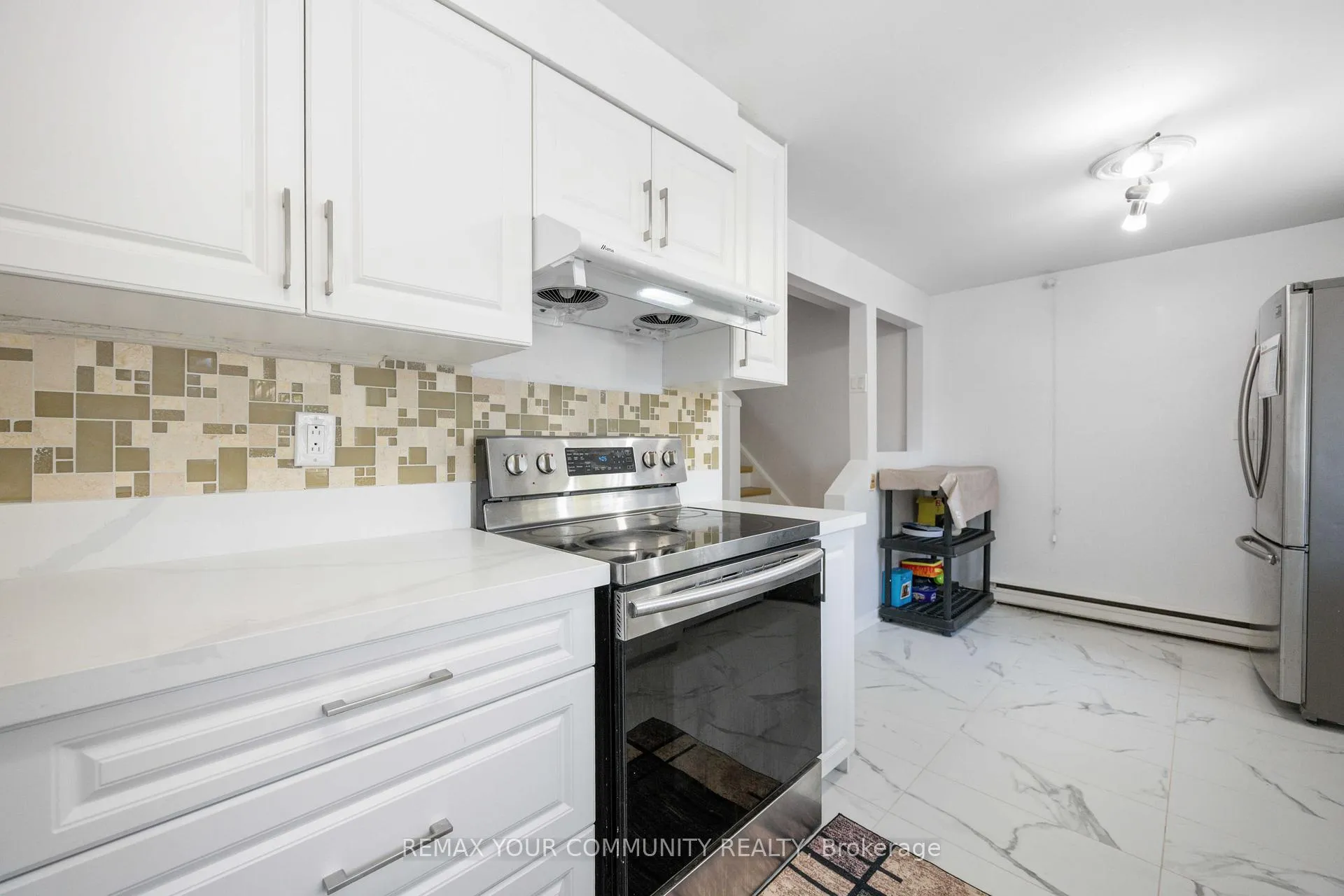 Photo 14 of Unit 1, 141 Galloway Road, Scarborough, West Hill — HOMEH