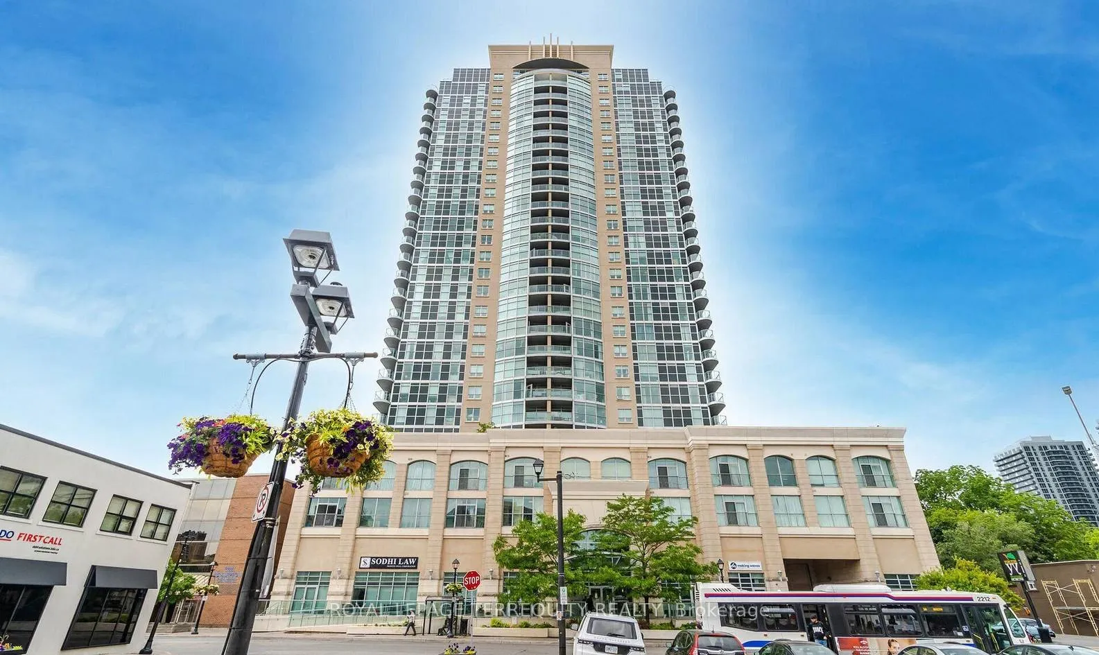 Photo 3 of Unit 2311, 9 George Street N, Brampton, Downtown Brampton — HOMEH
