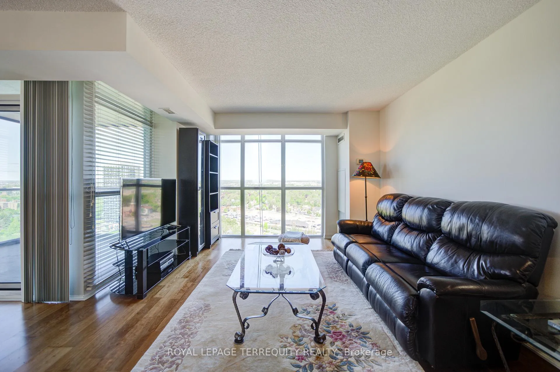 Photo 12 of Unit 2311, 9 George Street N, Brampton, Downtown Brampton — HOMEH
