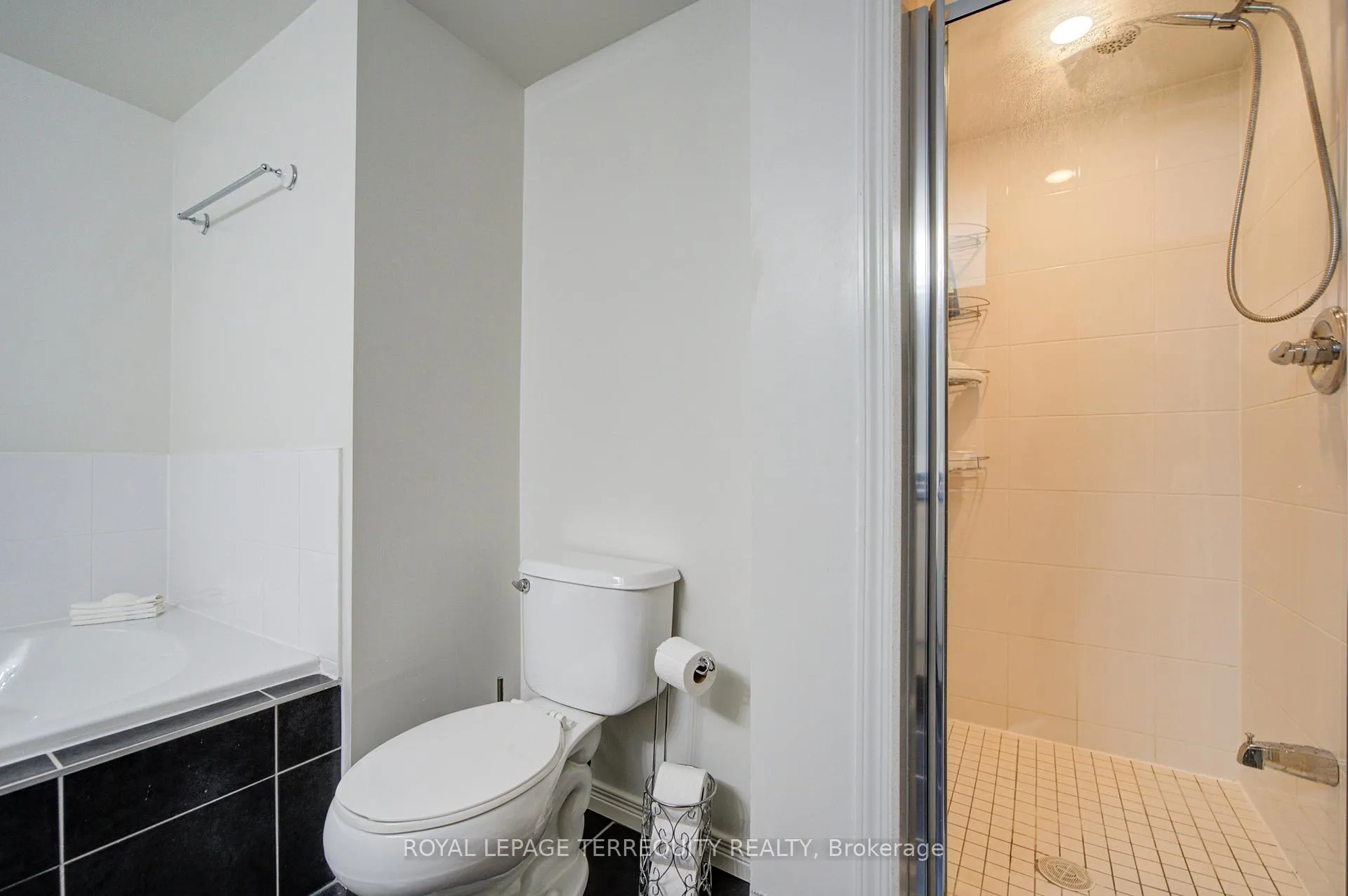 Photo 26 of Unit 2311, 9 George Street N, Brampton, Downtown Brampton — HOMEH