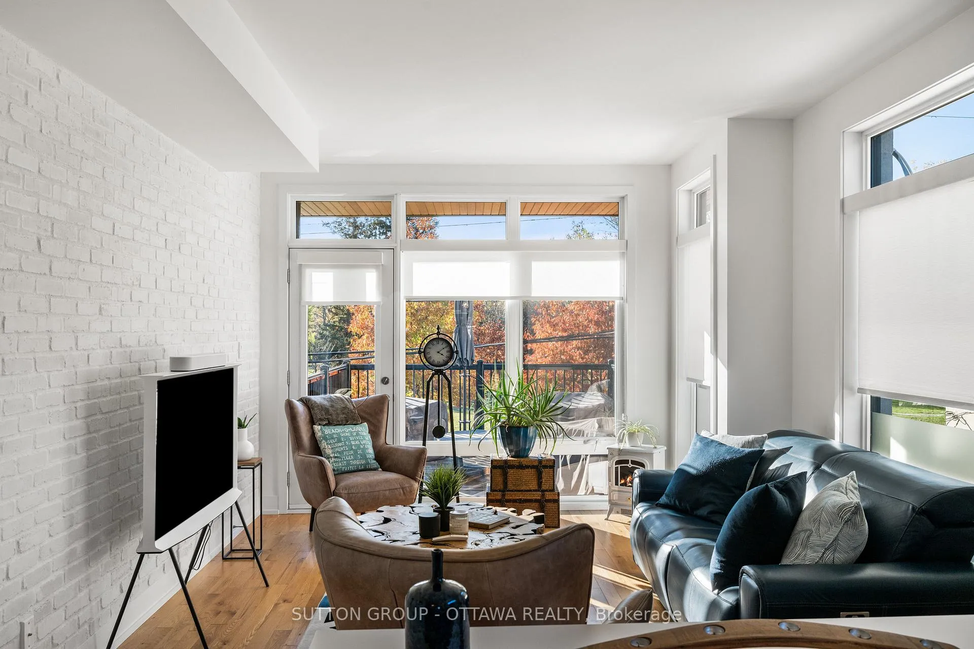Photo 17 of 1127 North River Road, Ottawa, Overbrook — HOMEH