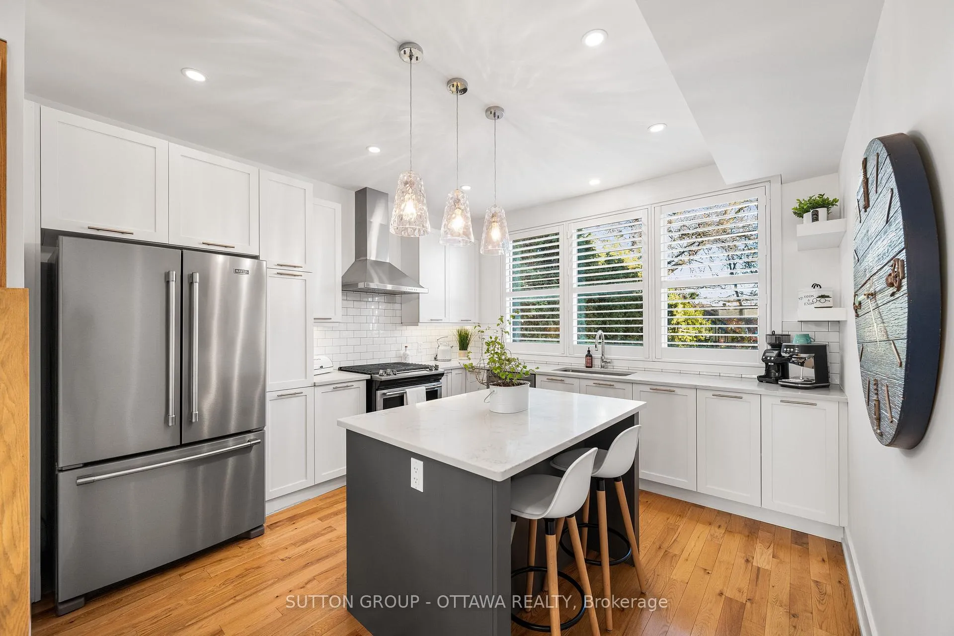 Photo 25 of 1127 North River Road, Ottawa, Overbrook — HOMEH