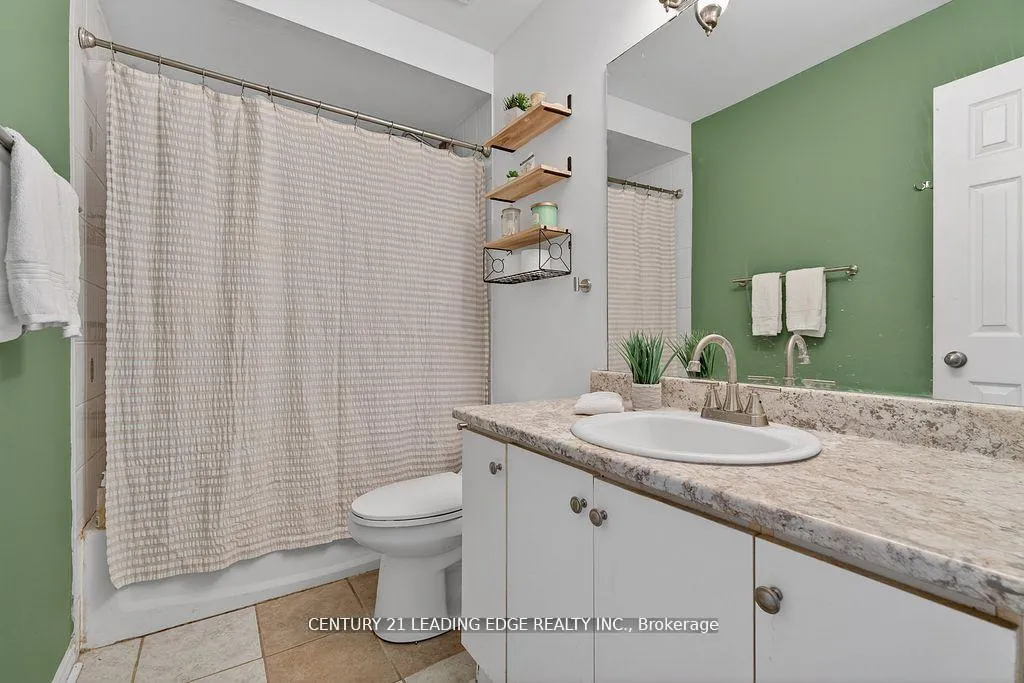 Photo 28 of 56 Ivory Court, Clarington, Bowmanville — HOMEH