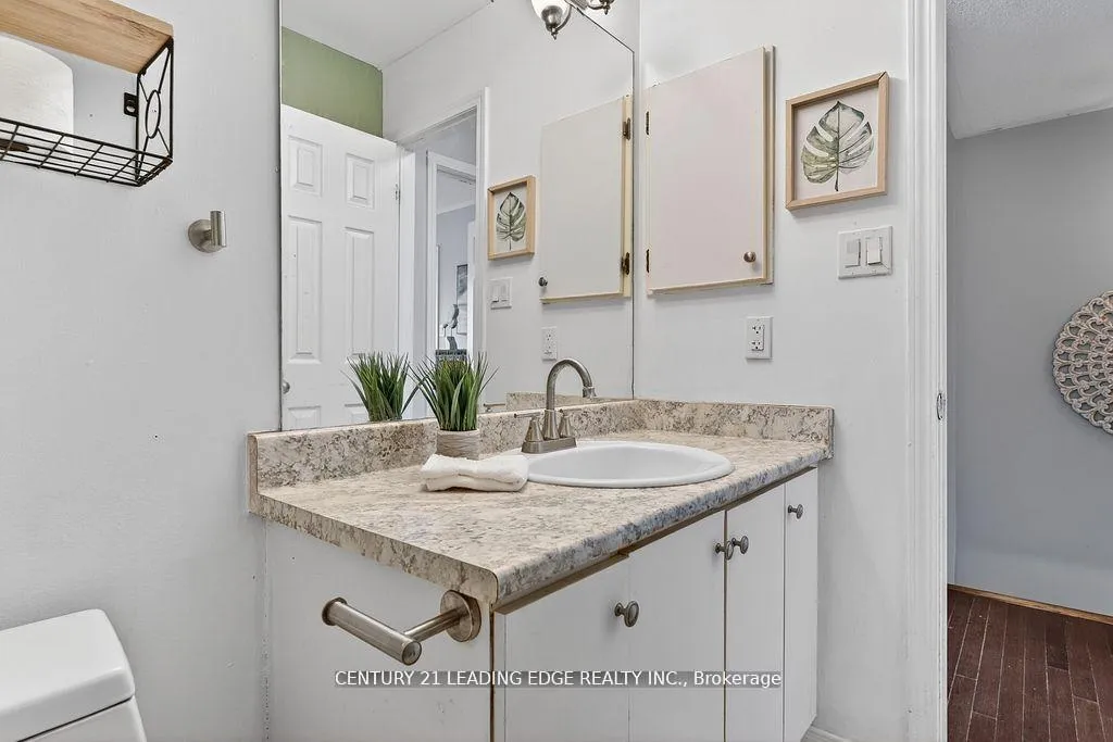 Photo 29 of 56 Ivory Court, Clarington, Bowmanville — HOMEH