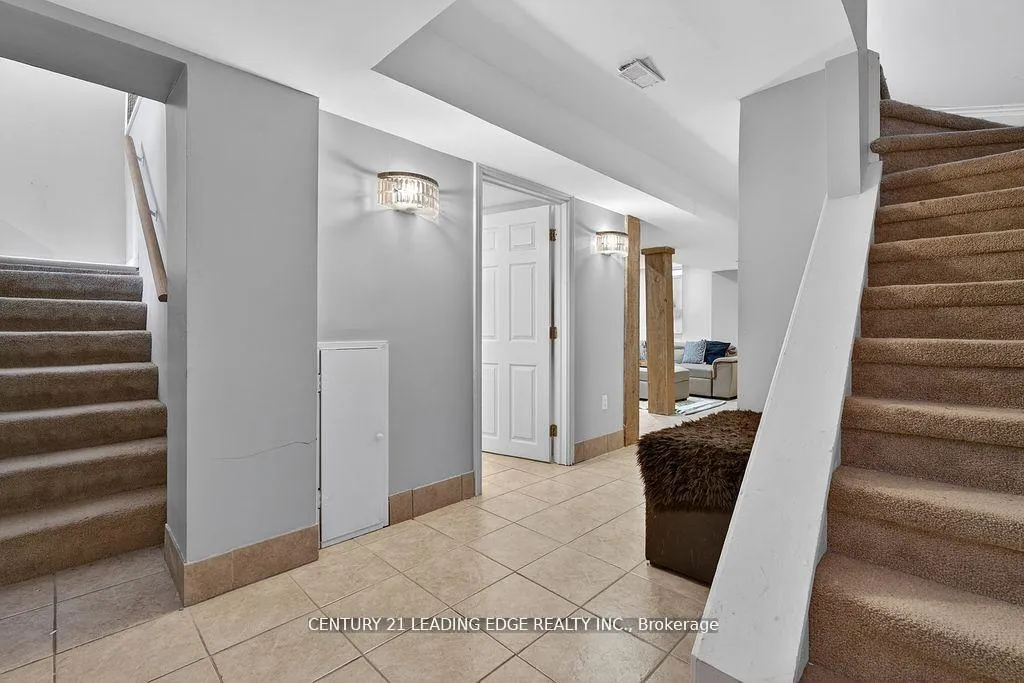 Photo 35 of 56 Ivory Court, Clarington, Bowmanville — HOMEH
