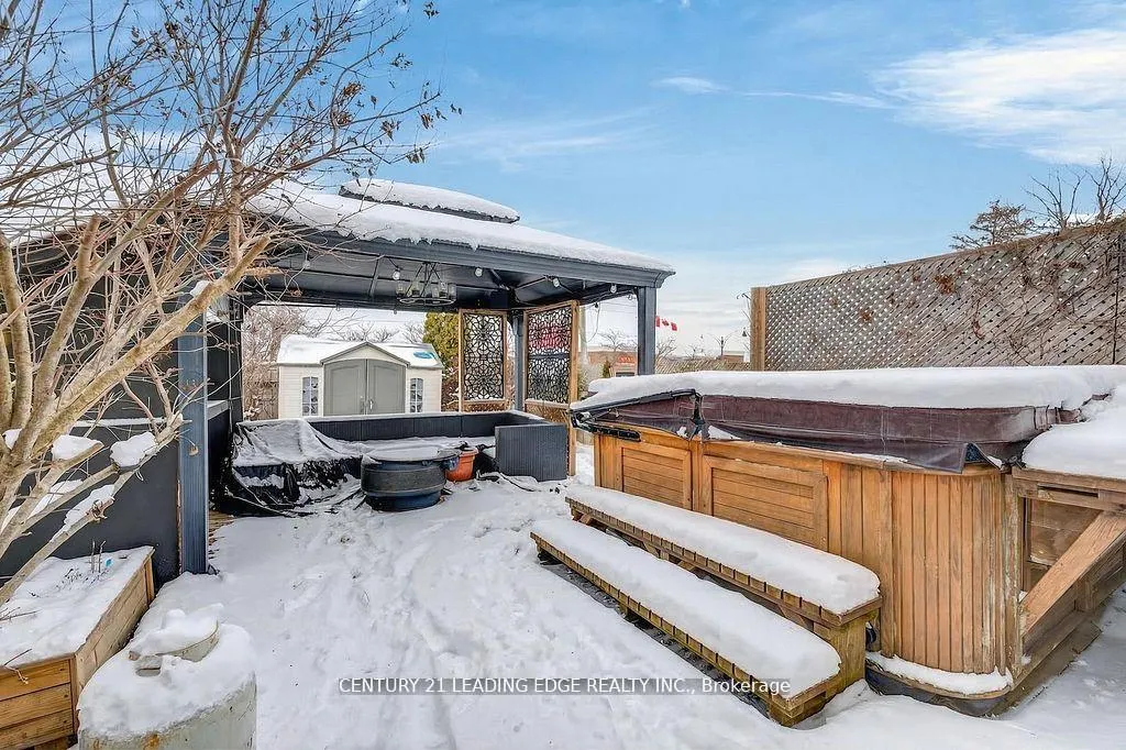 Photo 46 of 56 Ivory Court, Clarington, Bowmanville — HOMEH
