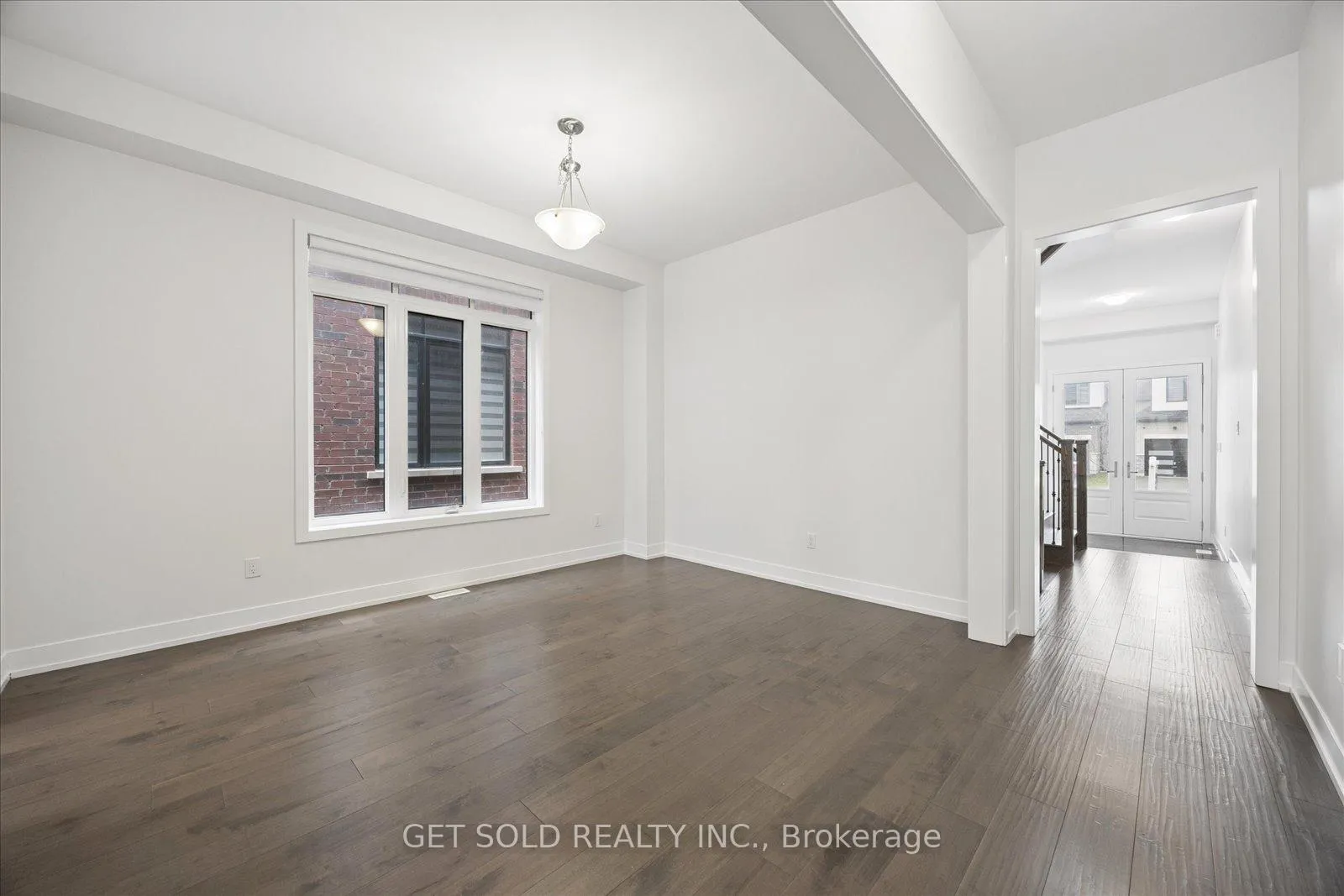 Photo 9 of 263 Factor Street, Vaughan, Kleinburg — HOMEH