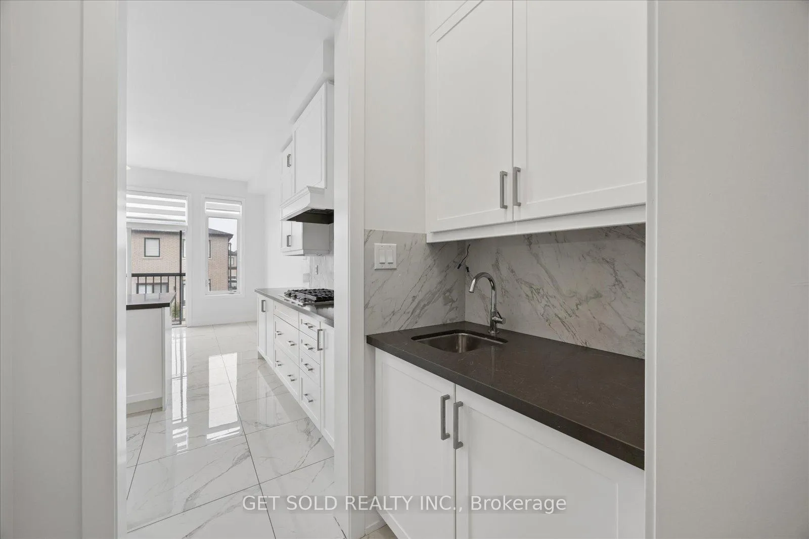 Photo 12 of 263 Factor Street, Vaughan, Kleinburg — HOMEH