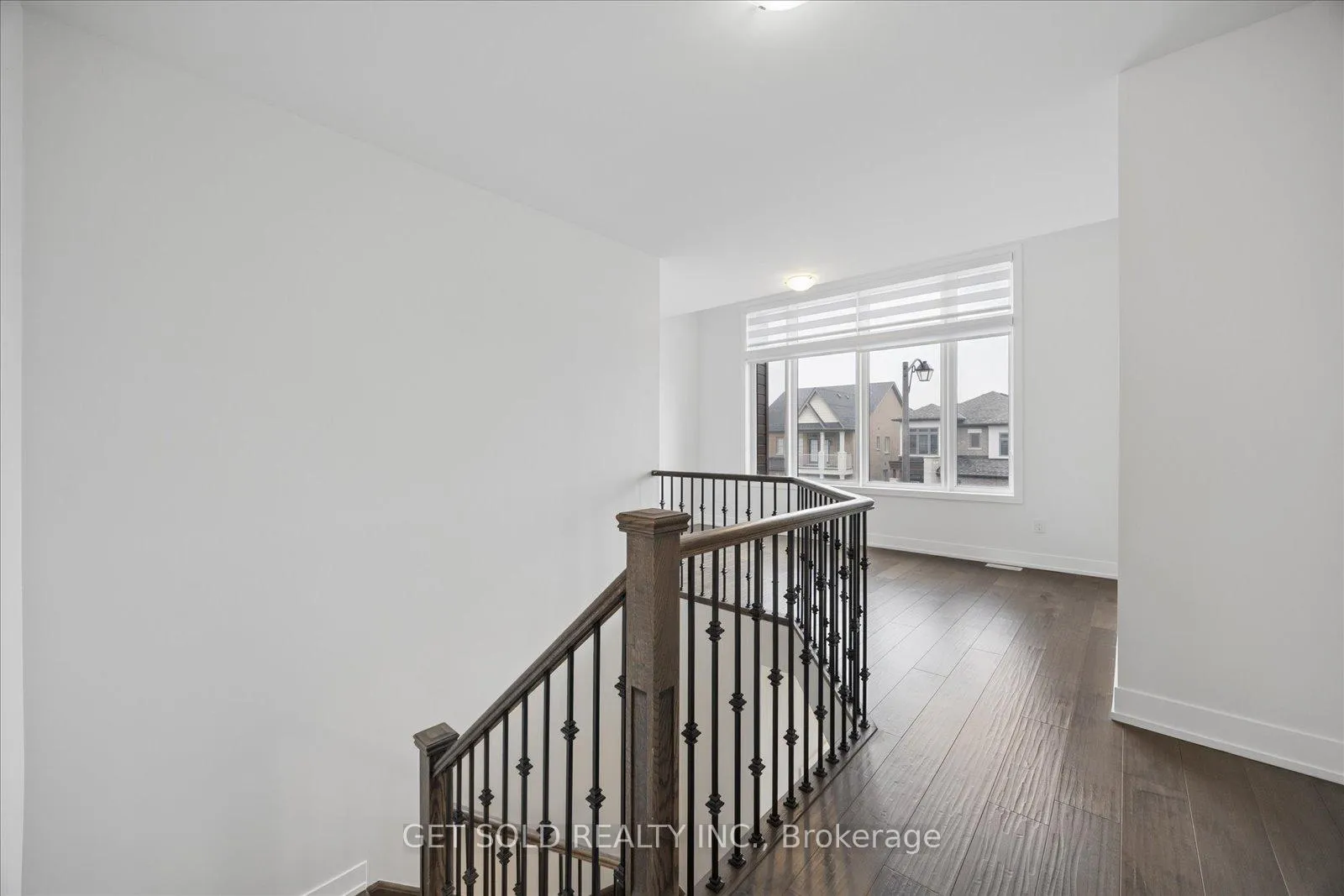 Photo 23 of 263 Factor Street, Vaughan, Kleinburg — HOMEH