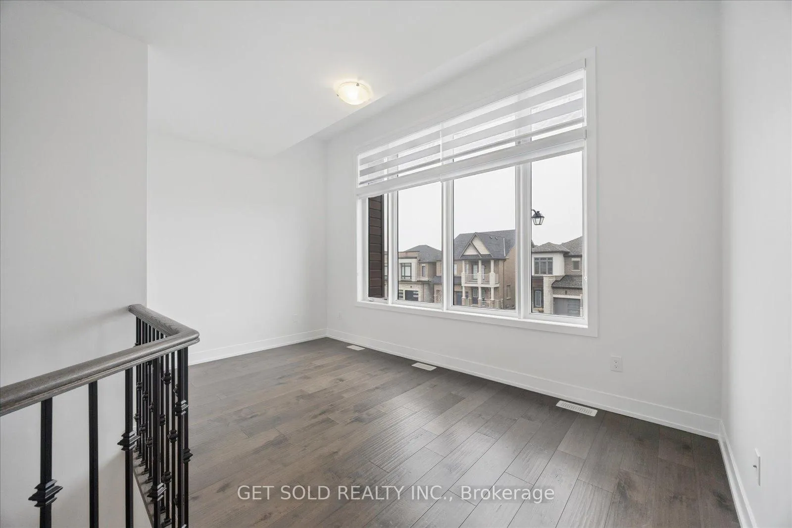 Photo 24 of 263 Factor Street, Vaughan, Kleinburg — HOMEH