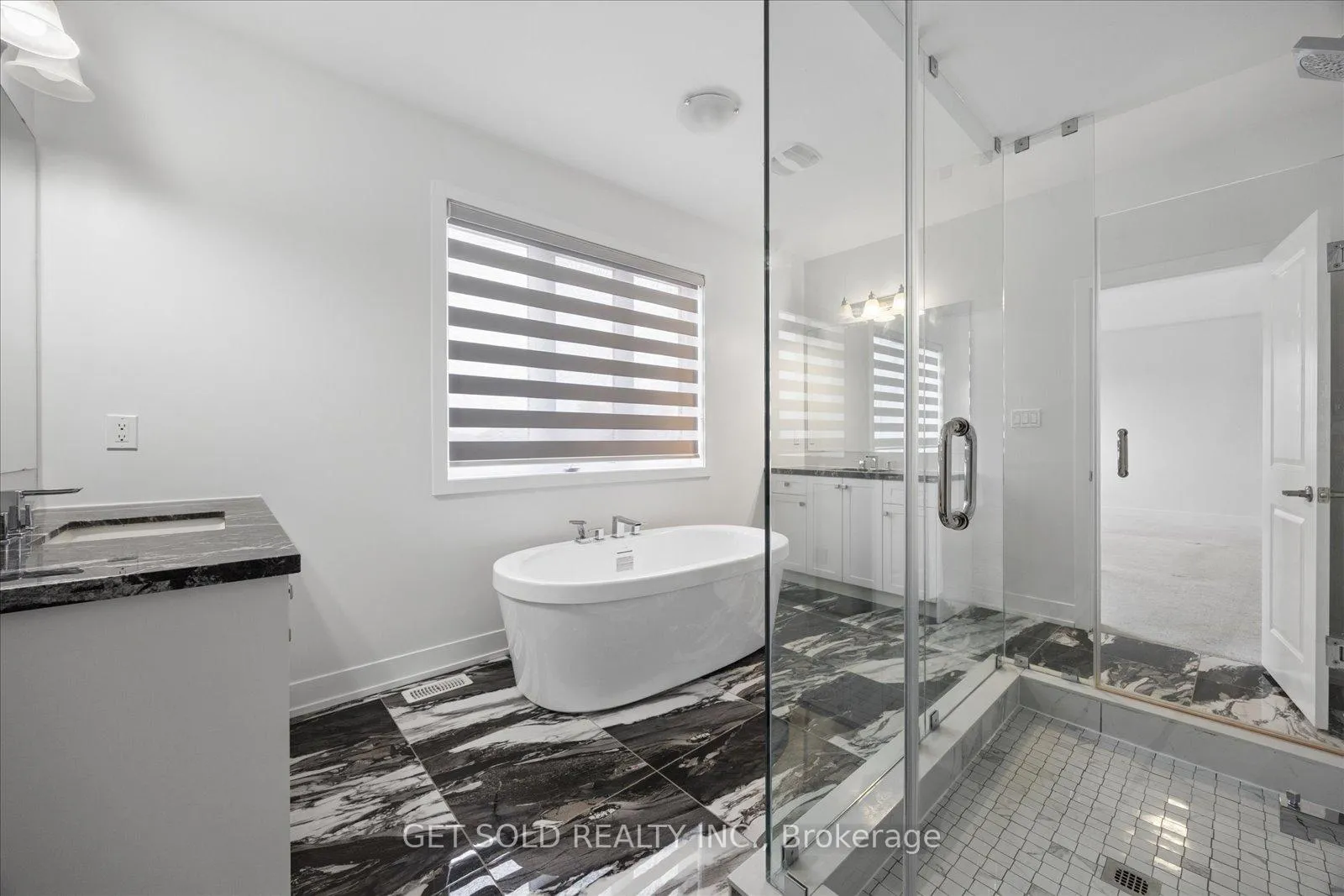 Photo 29 of 263 Factor Street, Vaughan, Kleinburg — HOMEH