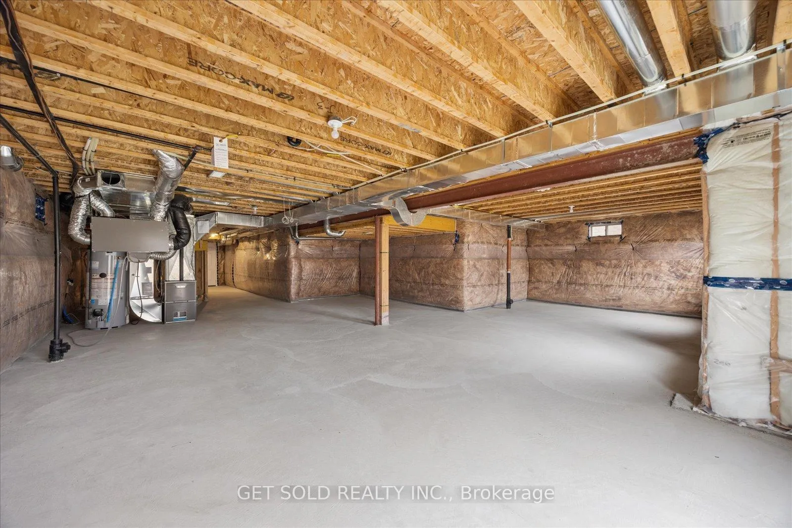 Photo 41 of 263 Factor Street, Vaughan, Kleinburg — HOMEH