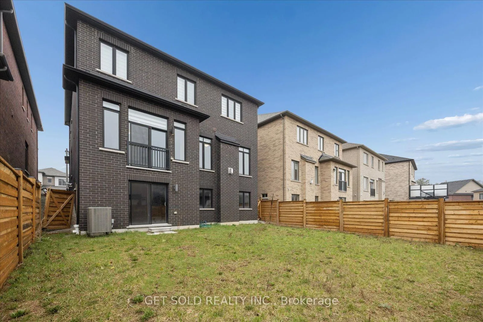 Photo 47 of 263 Factor Street, Vaughan, Kleinburg — HOMEH