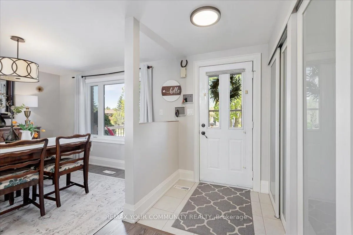 Photo 8 of 13 Waddington Crescent, Barrie, Holly — HOMEH