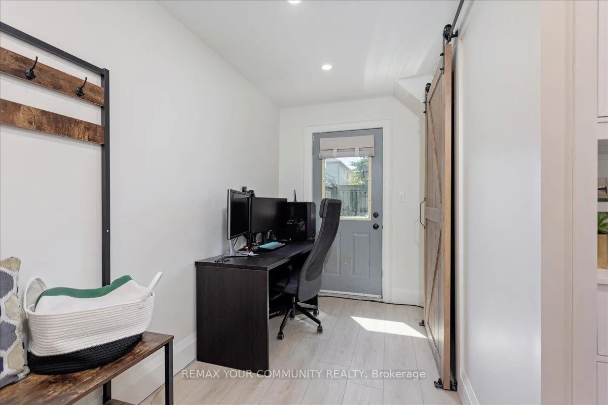 Photo 19 of 13 Waddington Crescent, Barrie, Holly — HOMEH