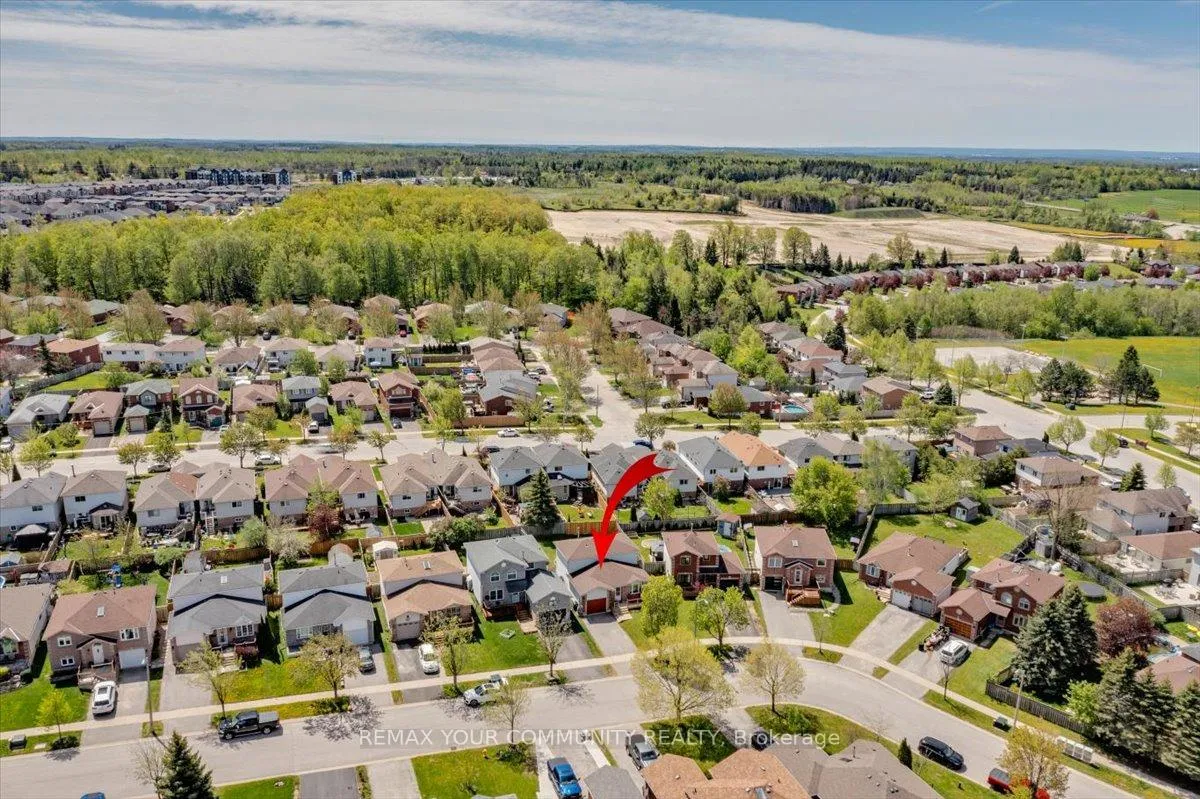 Photo 34 of 13 Waddington Crescent, Barrie, Holly — HOMEH