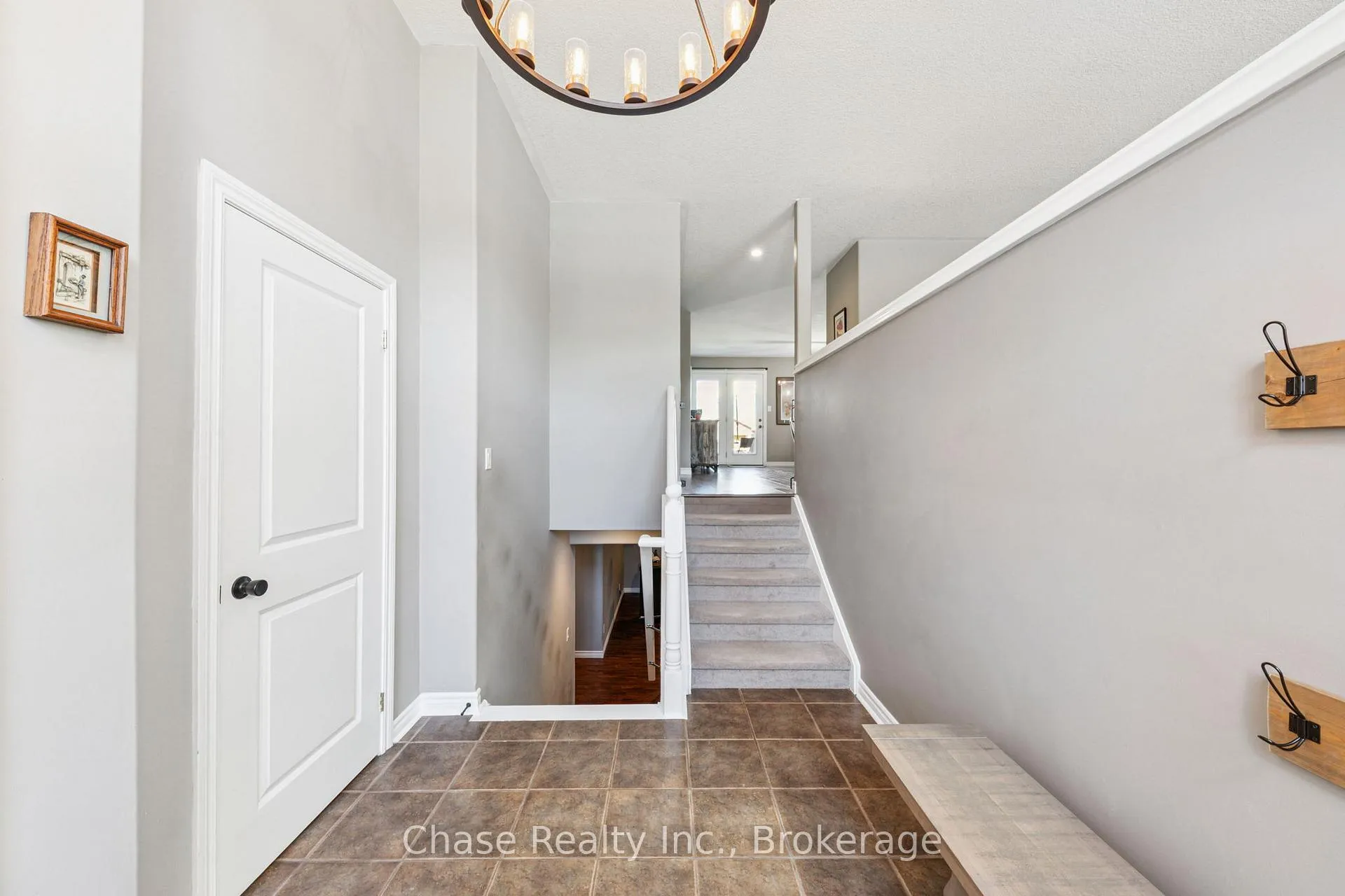 Photo 5 of 18 St Amant Road, Penetanguishene — HOMEH