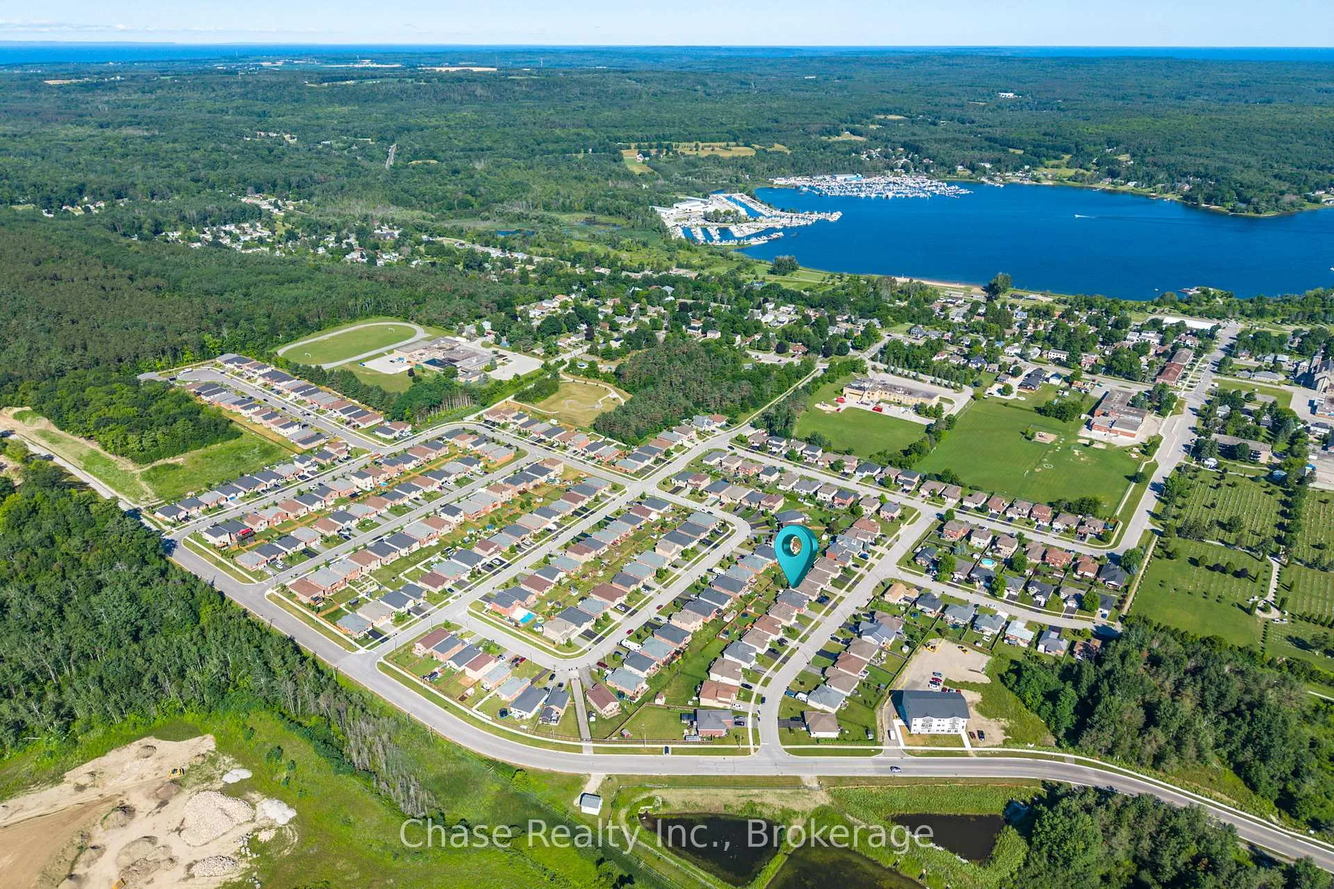 Photo 32 of 18 St Amant Road, Penetanguishene — HOMEH