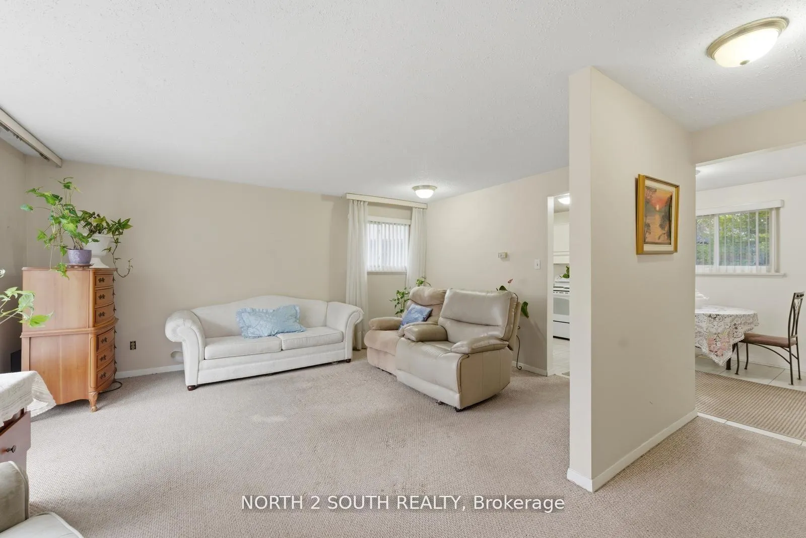 Photo 9 of 24 Vanderbrent Crescent, Etobicoke, Willowridge-Martingrove-Richview — HOMEH
