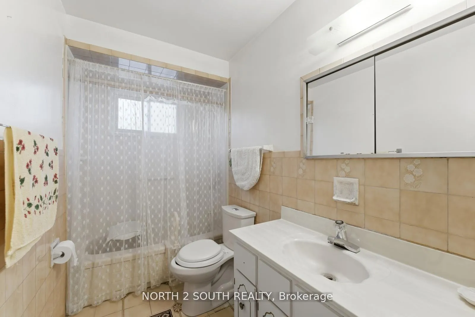 Photo 27 of 24 Vanderbrent Crescent, Etobicoke, Willowridge-Martingrove-Richview — HOMEH