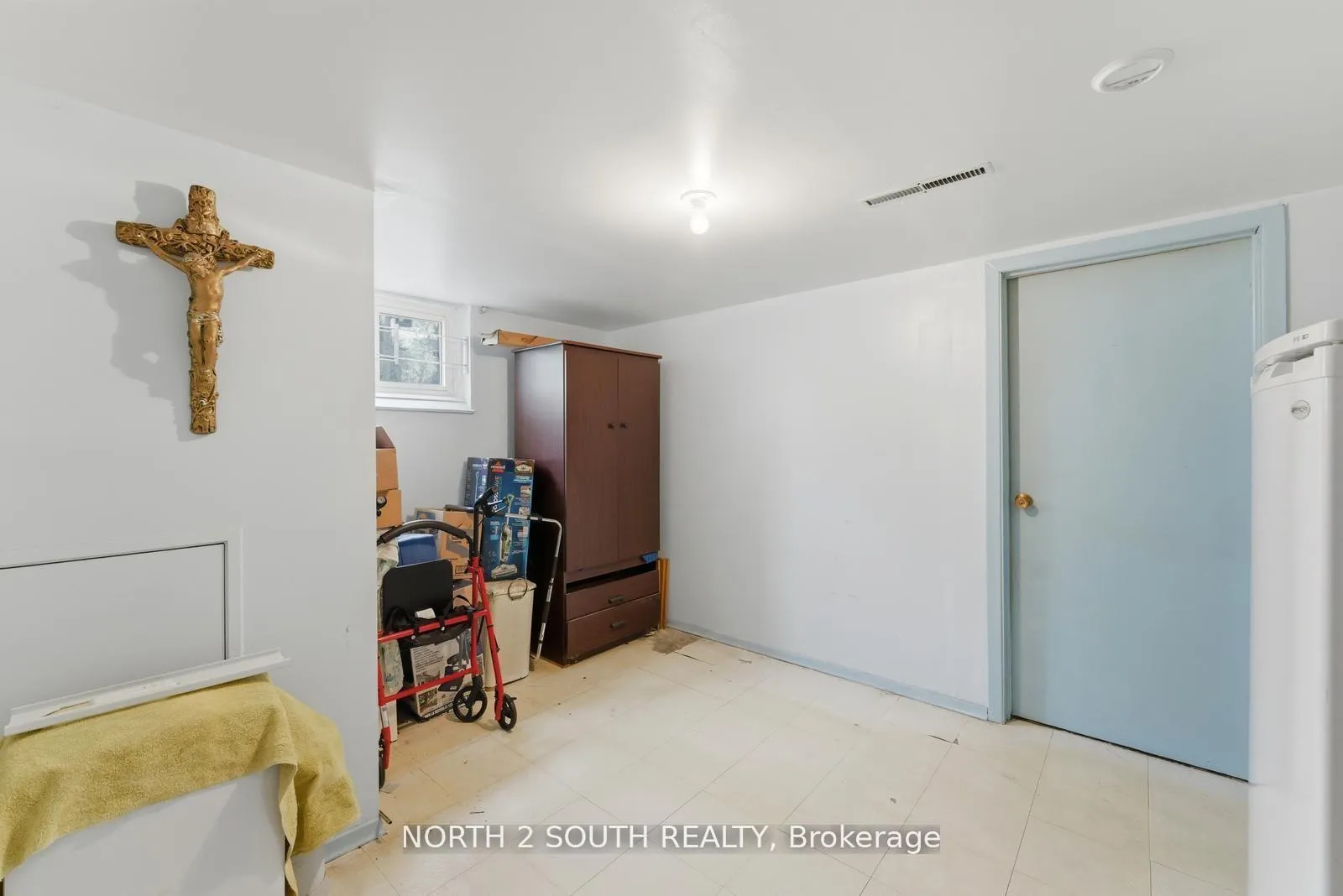 Photo 29 of 24 Vanderbrent Crescent, Etobicoke, Willowridge-Martingrove-Richview — HOMEH