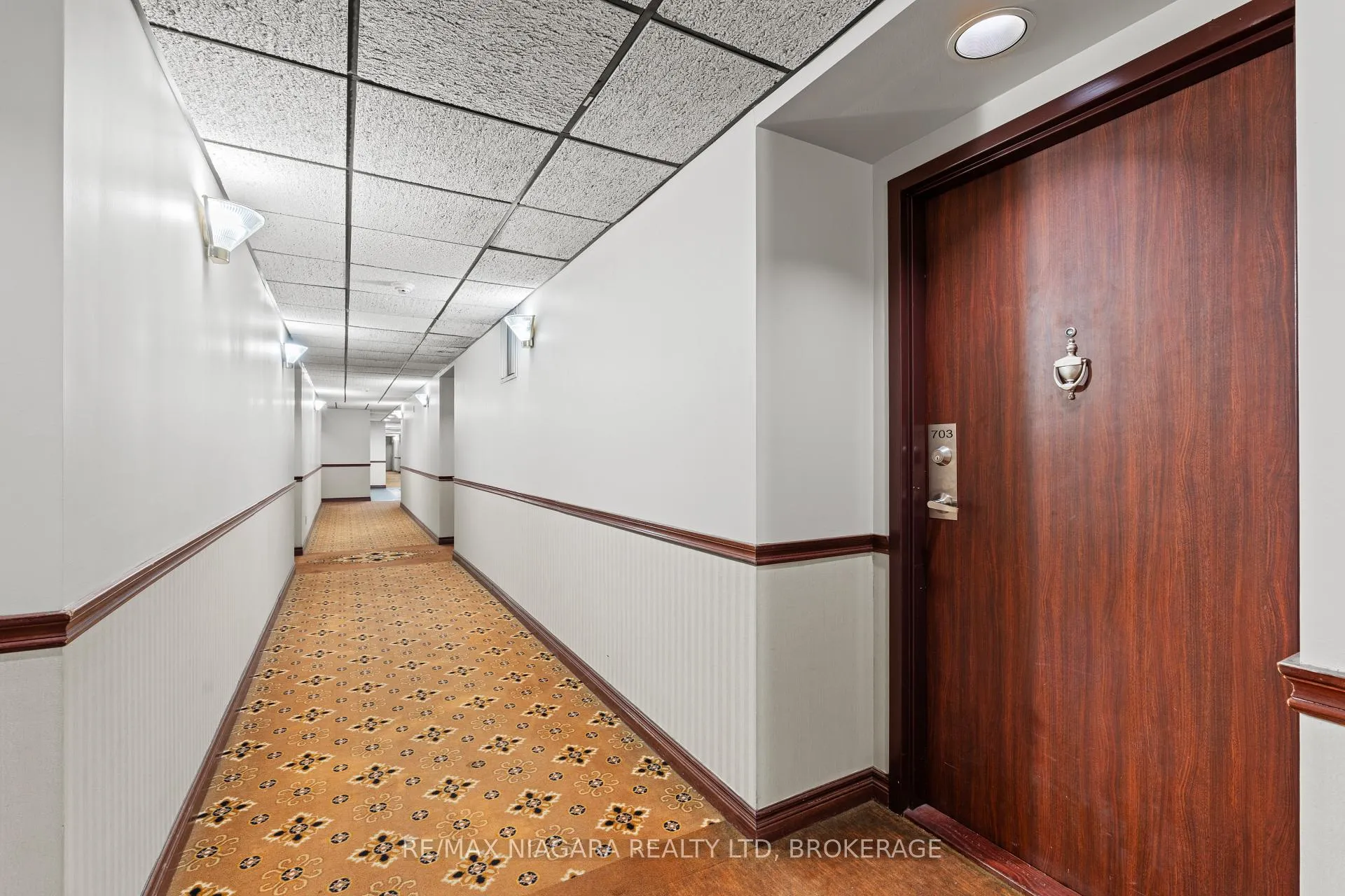 Photo 32 of Unit 703, 495 8 Highway, Hamilton, Stoney Creek — HOMEH