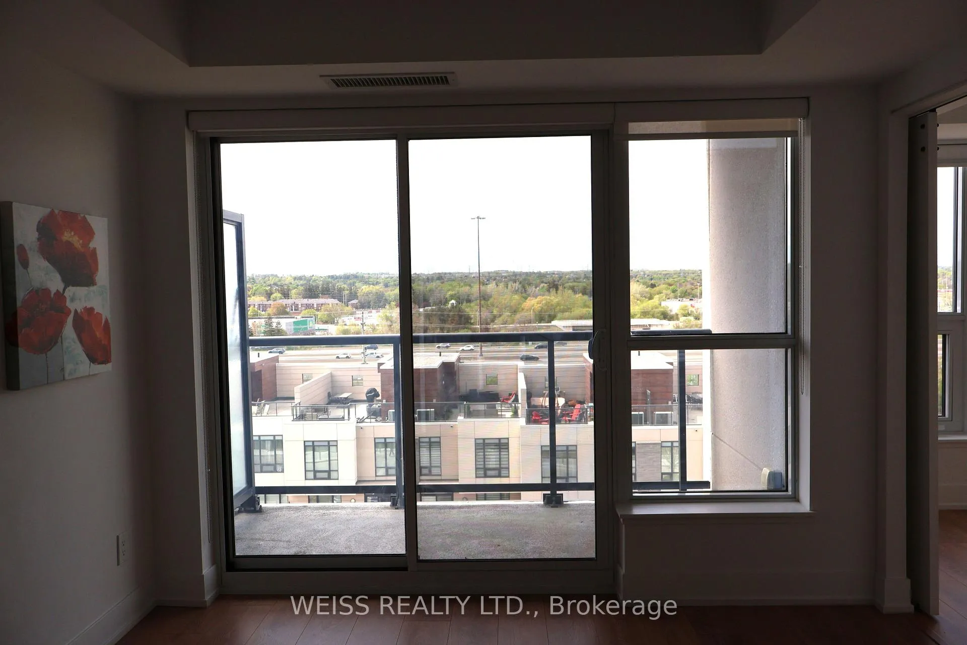 Photo 5 of Unit 601, 1255 Bayly Street, Pickering, Bay Ridges — HOMEH