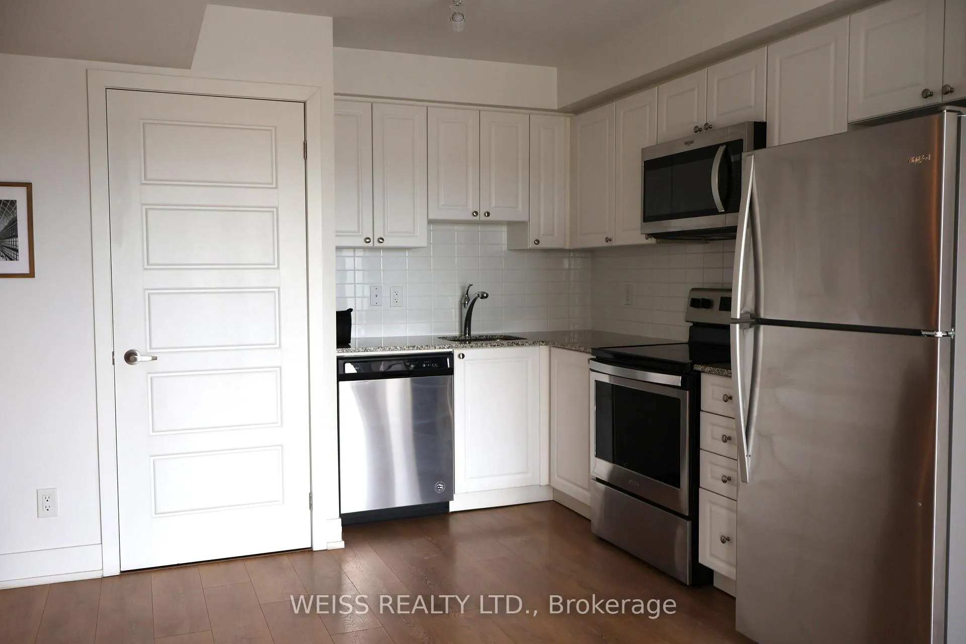 Photo 12 of Unit 601, 1255 Bayly Street, Pickering, Bay Ridges — HOMEH