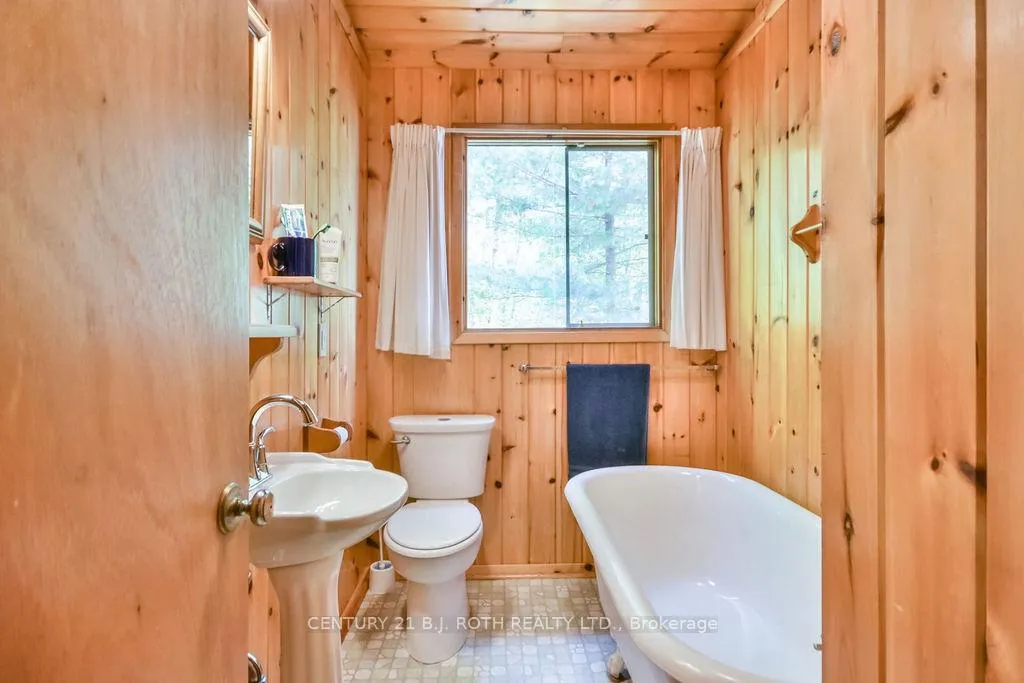 Photo 7 of 756 Browning Island, Bracebridge, Monck (Bracebridge) — HOMEH