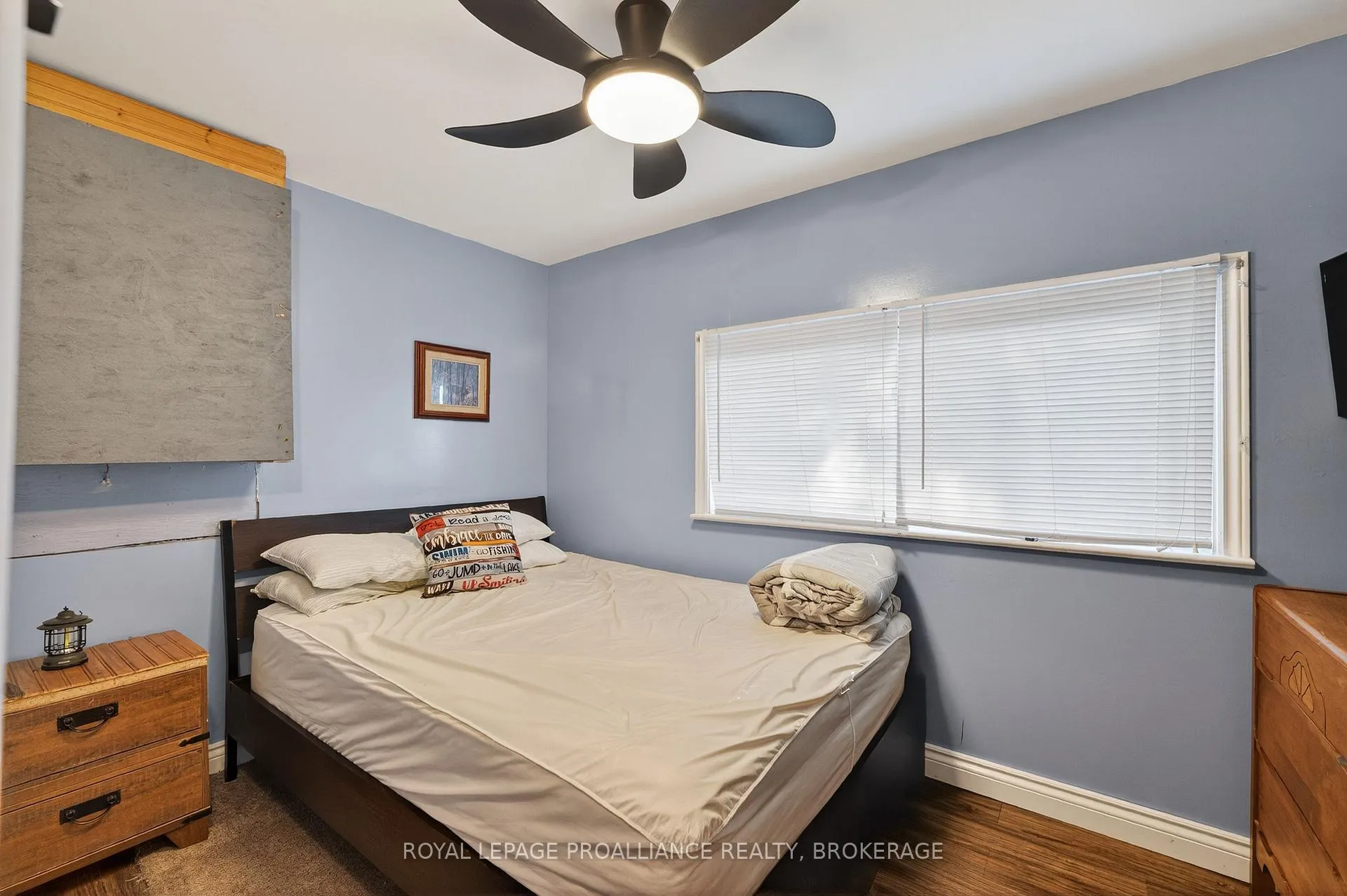 Photo 12 of 14B Morgan's Point Lane, Frontenac Islands, The Islands — HOMEH