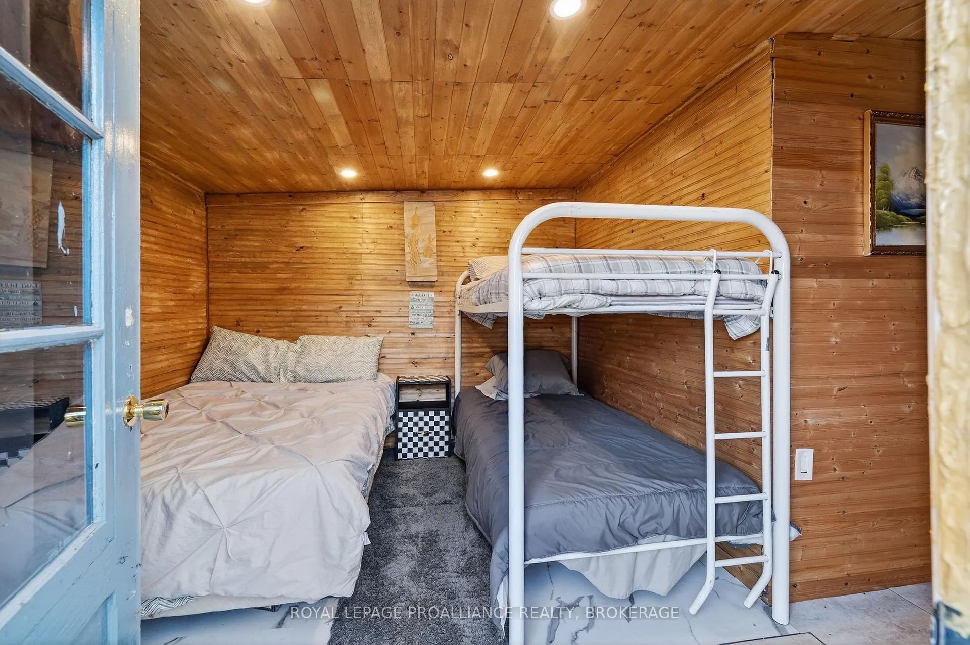 Photo 23 of 14B Morgan's Point Lane, Frontenac Islands, The Islands — HOMEH