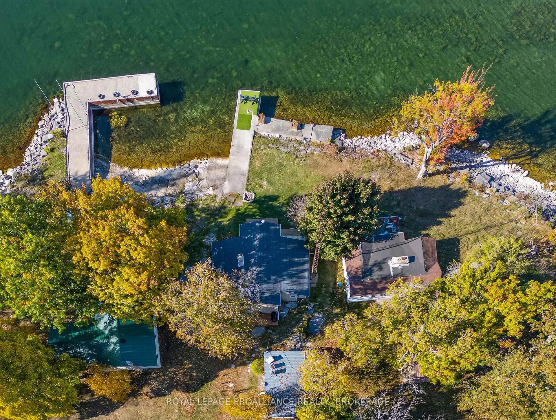 Photo 34 of 14B Morgan's Point Lane, Frontenac Islands, The Islands — HOMEH
