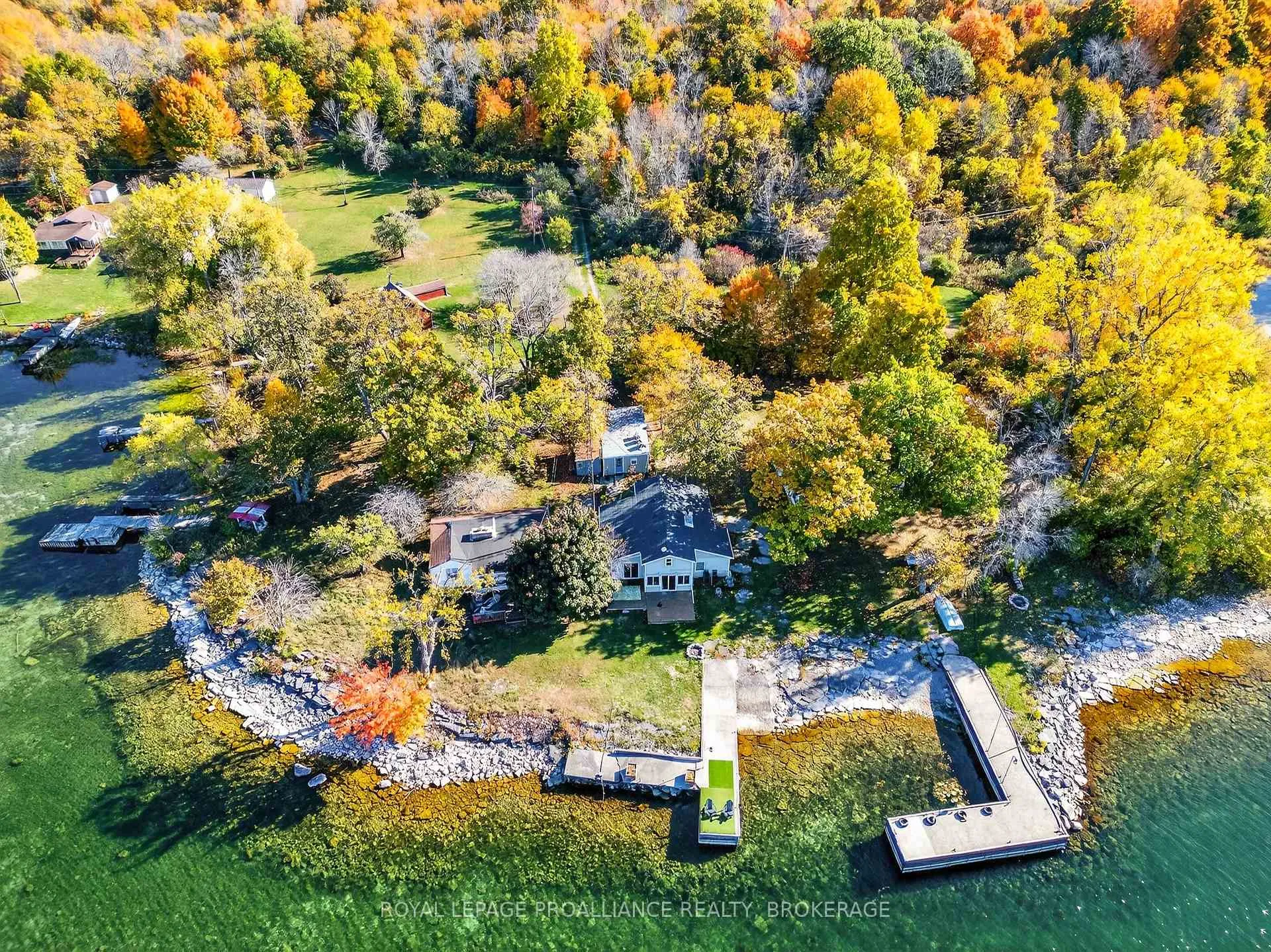 Photo 35 of 14B Morgan's Point Lane, Frontenac Islands, The Islands — HOMEH