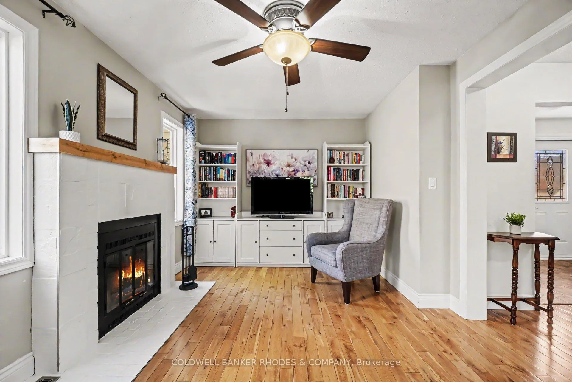 Photo 14 of 1809 Brousseau Crescent, Ottawa, Chateauneuf — HOMEH