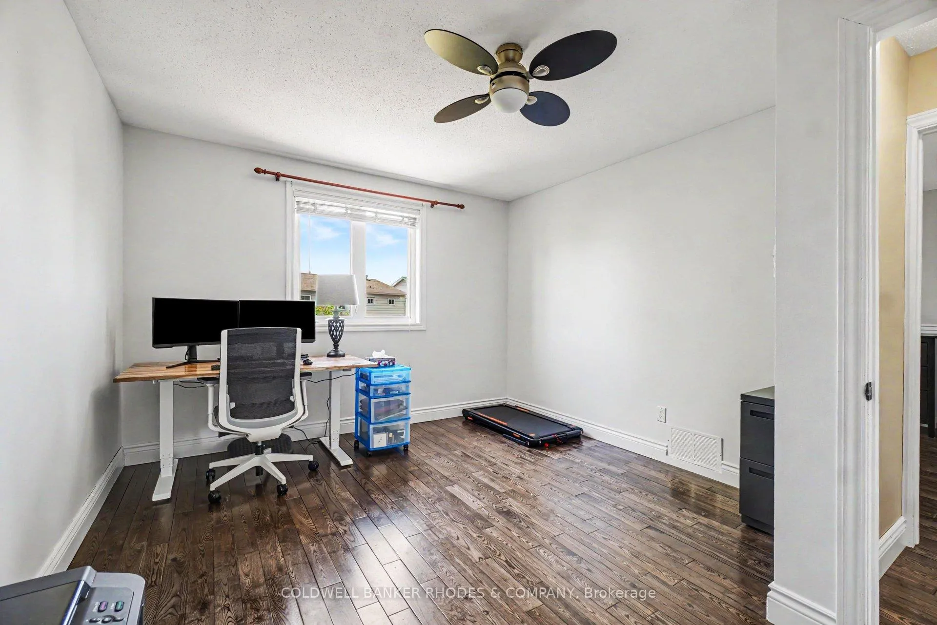 Photo 21 of 1809 Brousseau Crescent, Ottawa, Chateauneuf — HOMEH