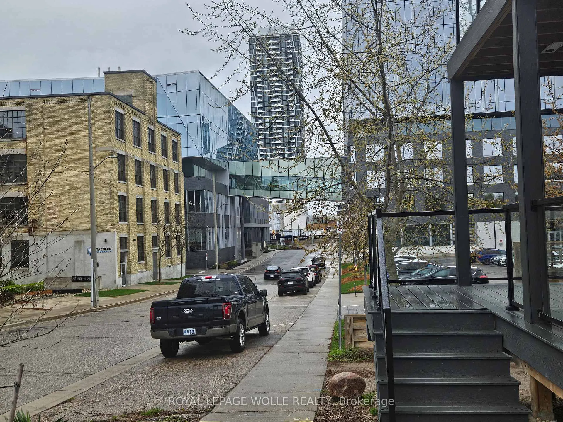 Photo 6 of 48 Breithaupt Street, Kitchener, KW Hospital — HOMEH