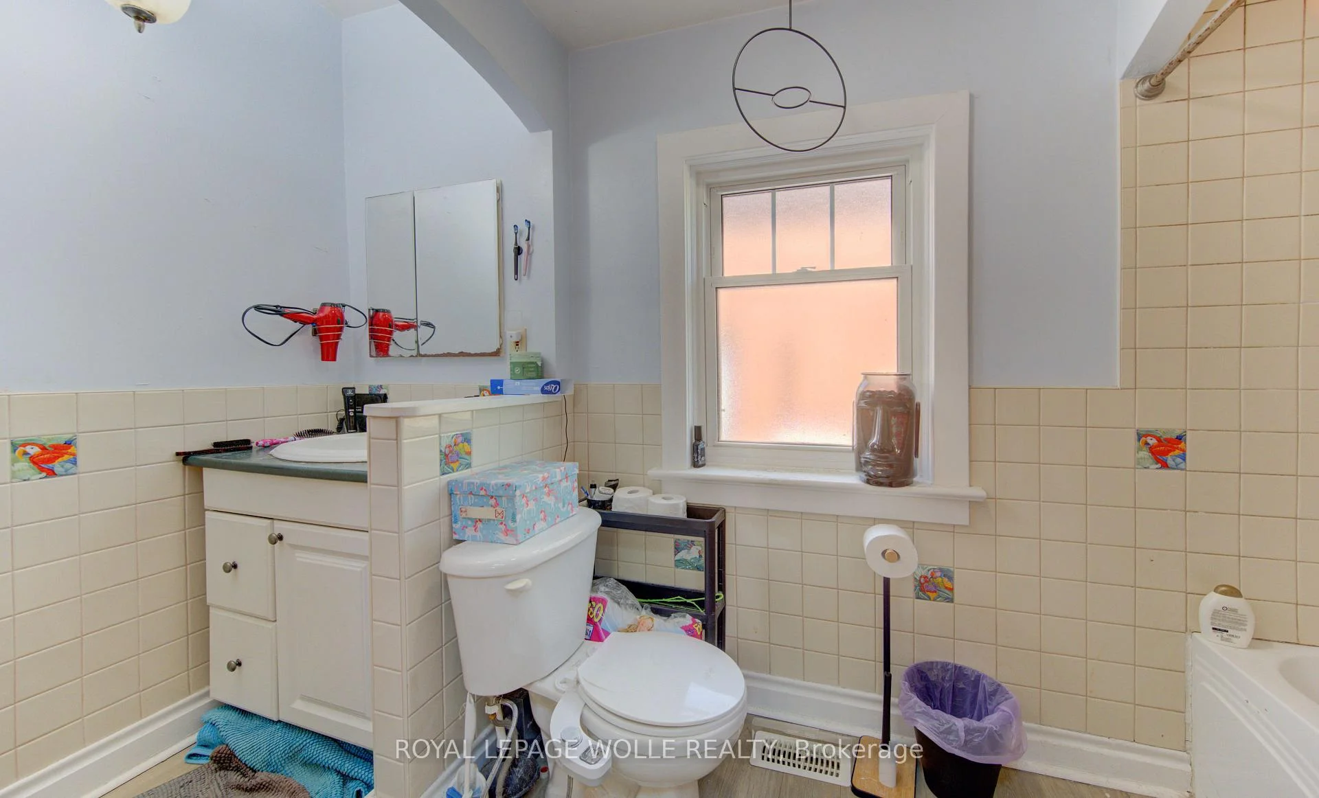 Photo 14 of 48 Breithaupt Street, Kitchener, KW Hospital — HOMEH