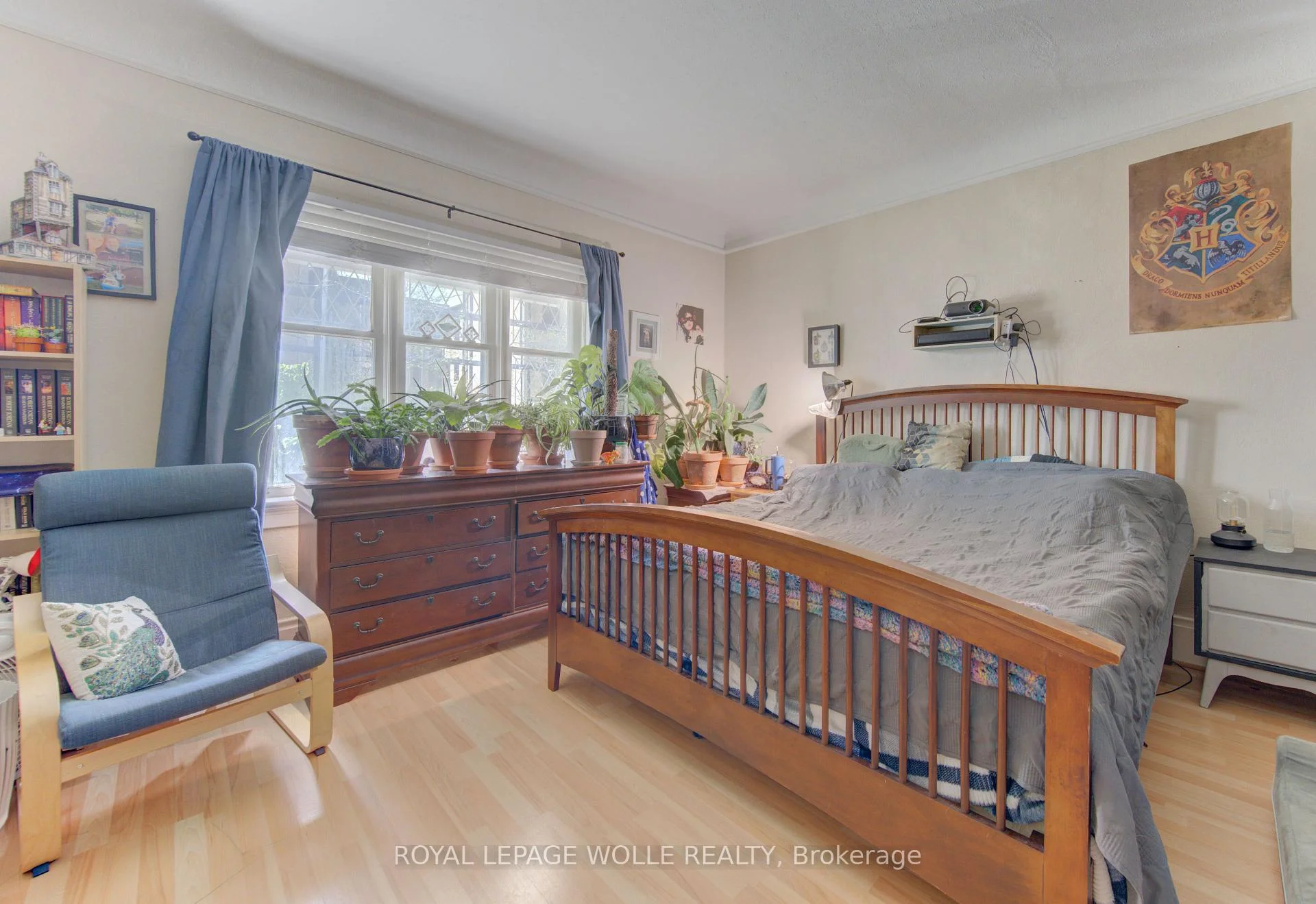 Photo 17 of 48 Breithaupt Street, Kitchener, KW Hospital — HOMEH