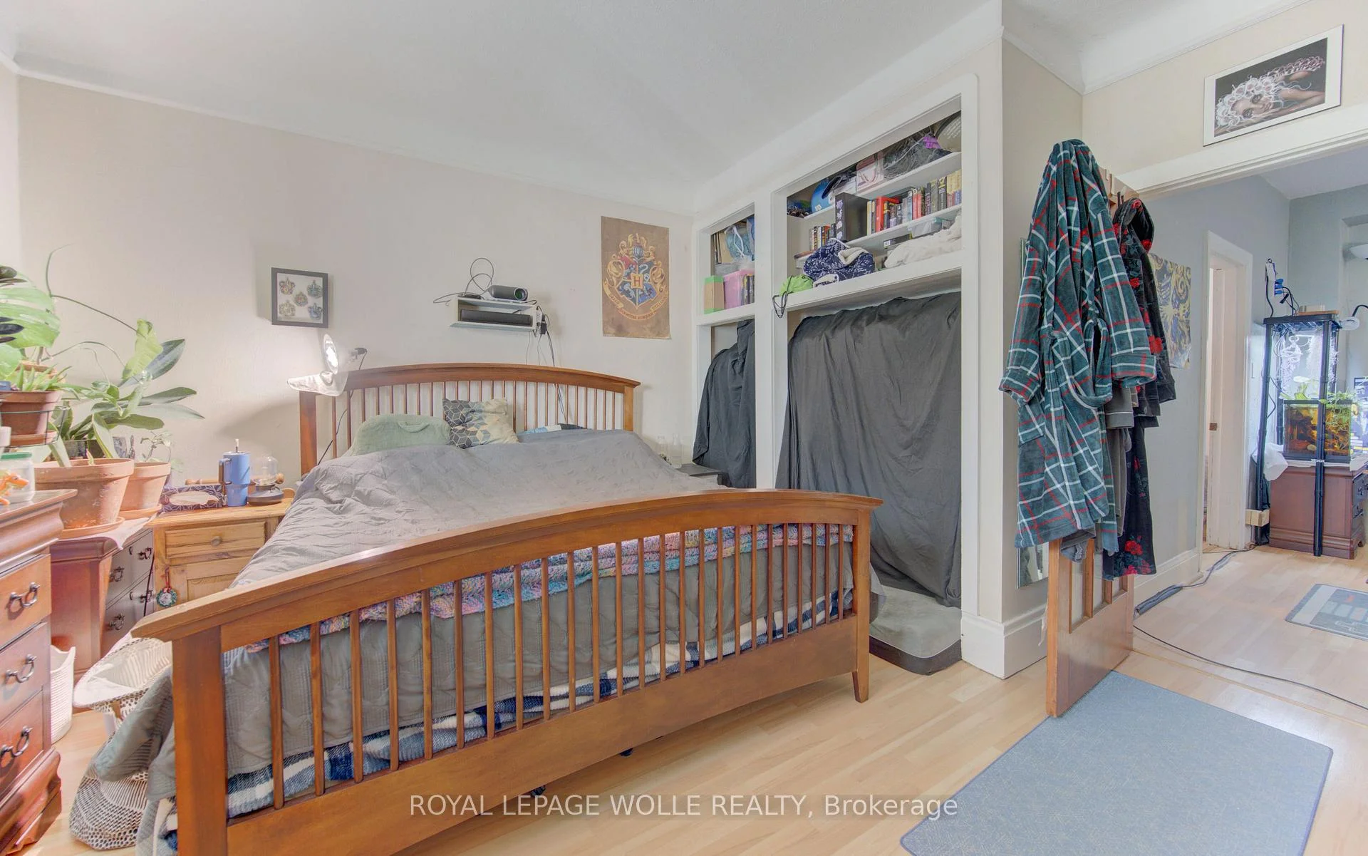 Photo 18 of 48 Breithaupt Street, Kitchener, KW Hospital — HOMEH