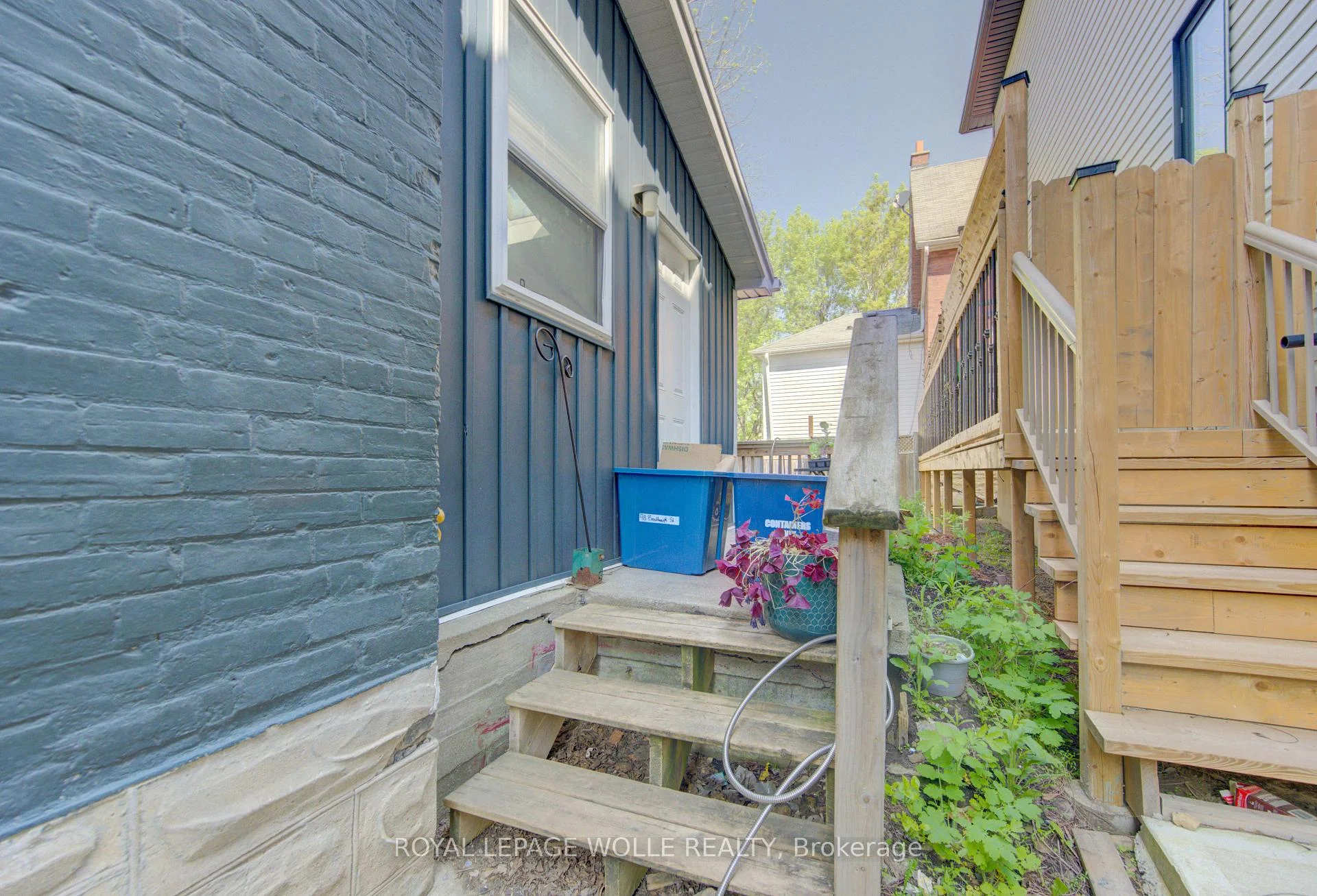 Photo 41 of 48 Breithaupt Street, Kitchener, KW Hospital — HOMEH