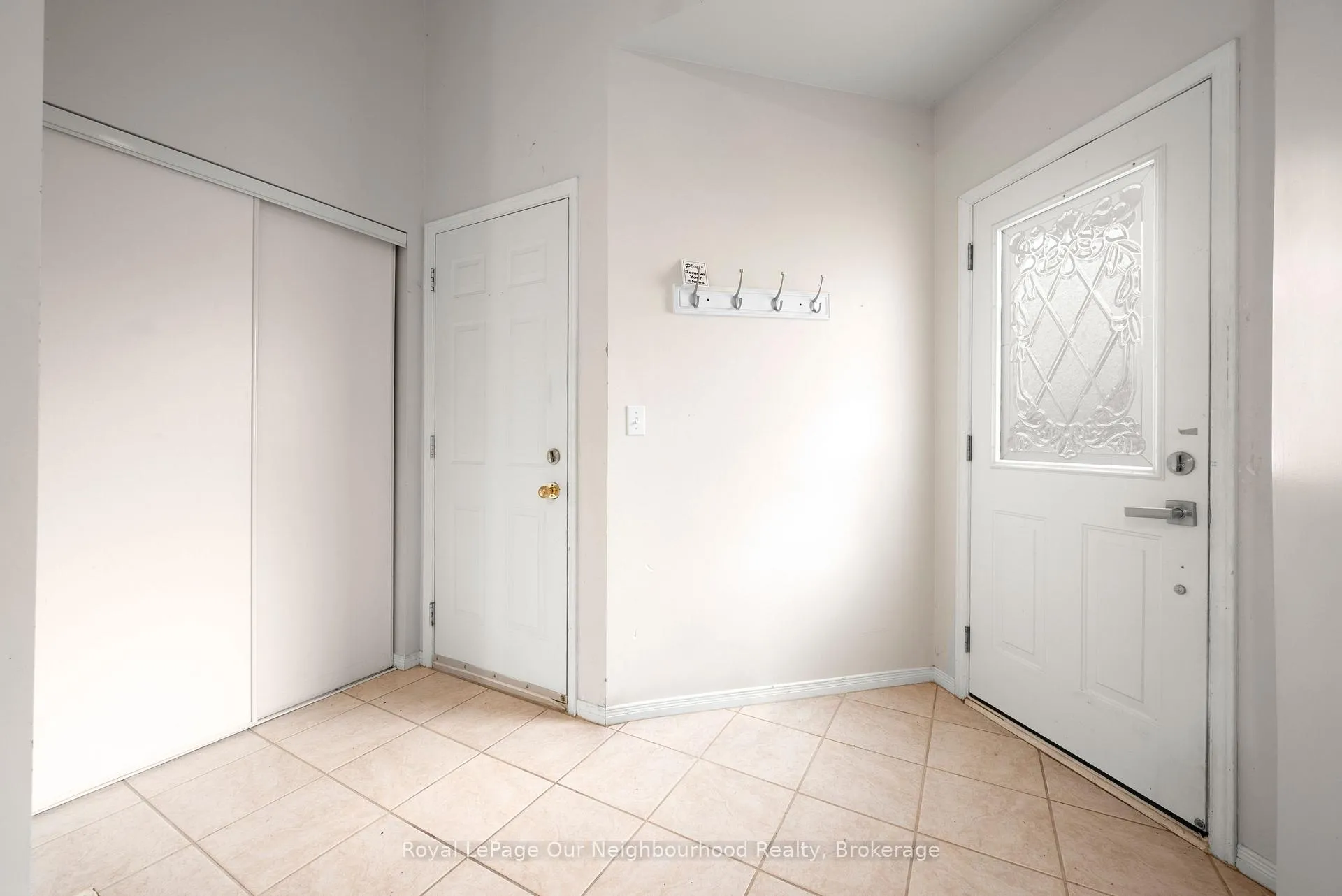 Photo 8 of 191 Carroll Crescent, Cobourg — HOMEH