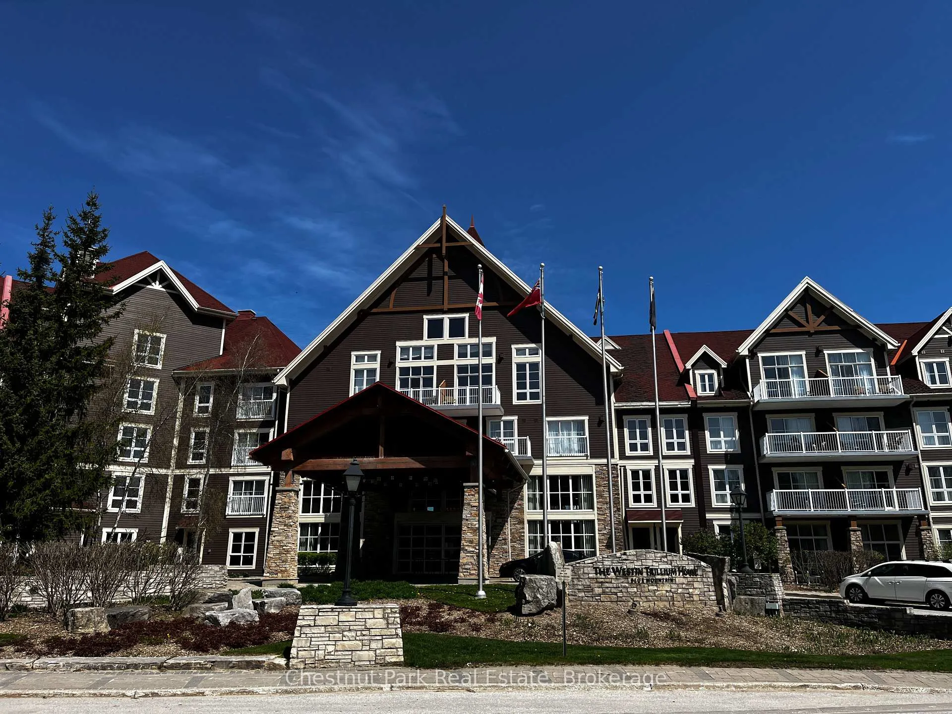 Front of Unit 454, 220 Gord Canning Drive