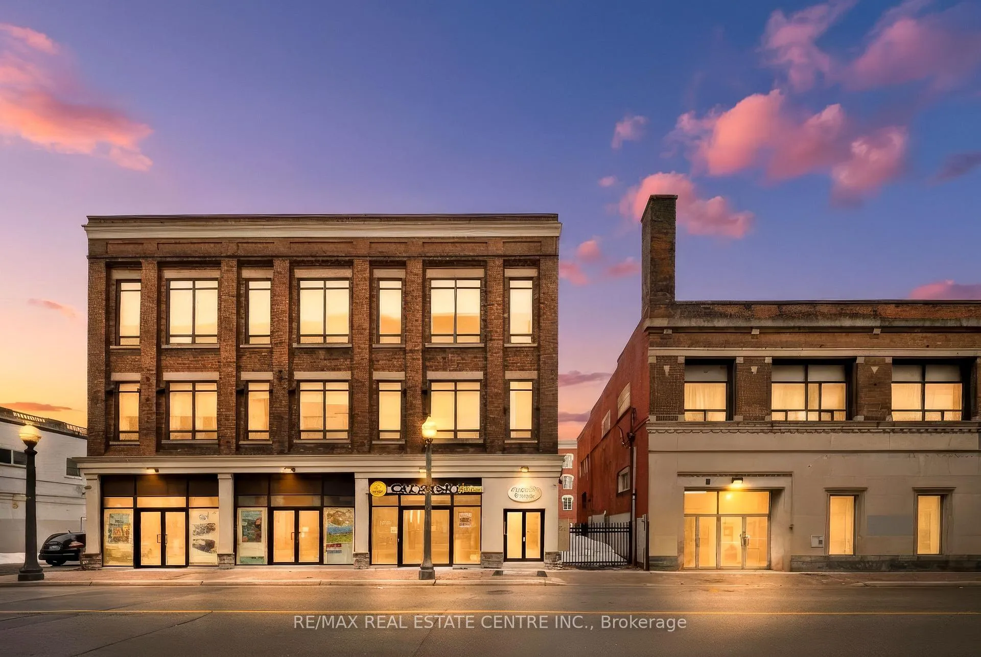 Front of Unit 205, 11 Queen Street