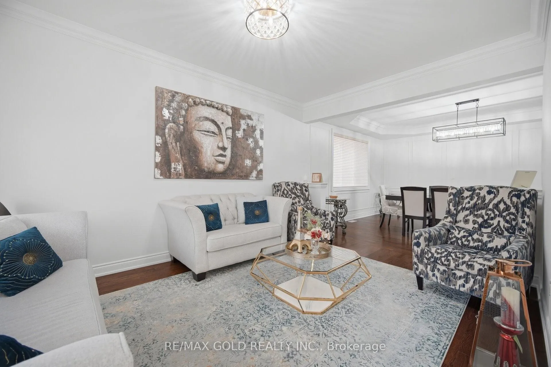 Photo 5 of 43 Decorso Drive, Brampton, Bram East — HOMEH