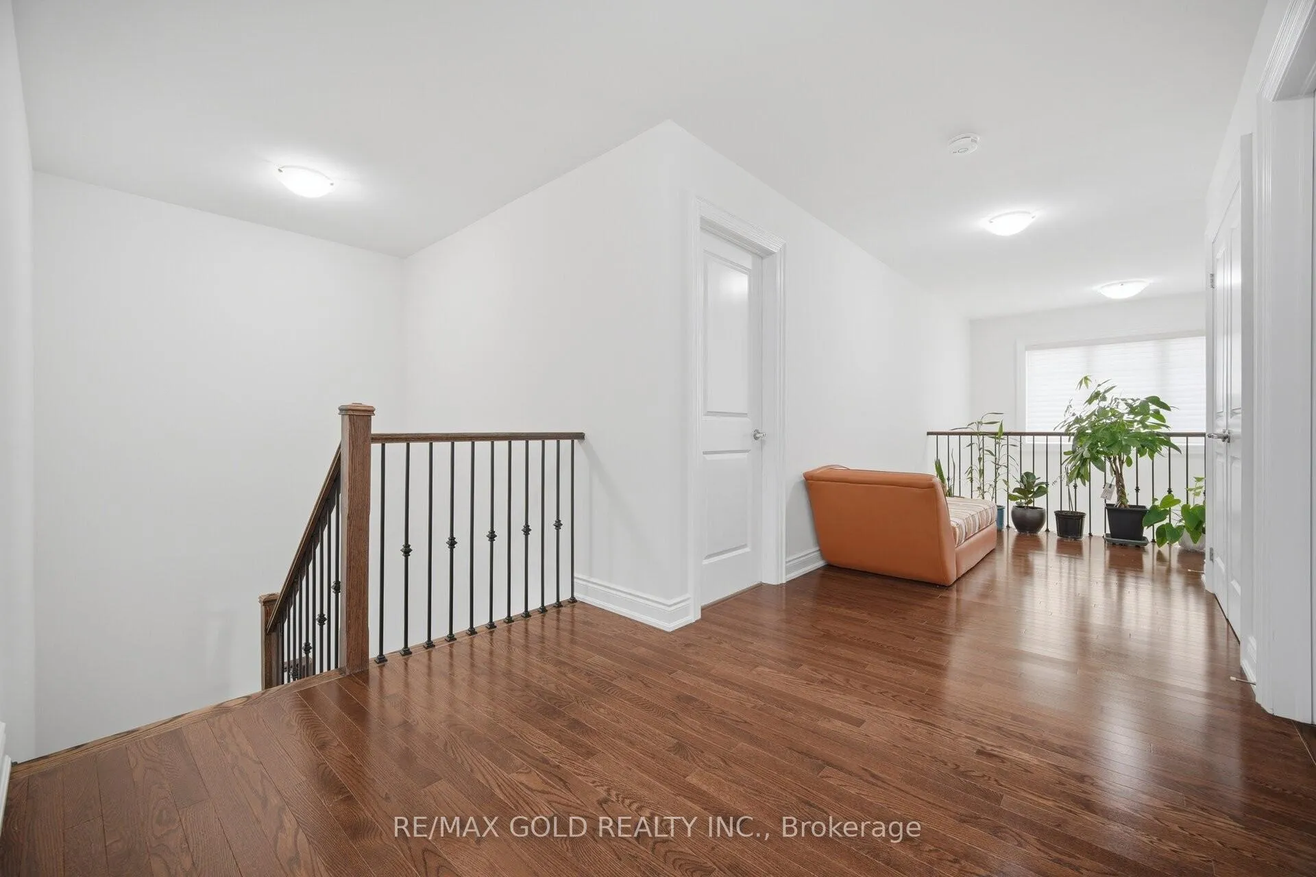 Photo 17 of 43 Decorso Drive, Brampton, Bram East — HOMEH
