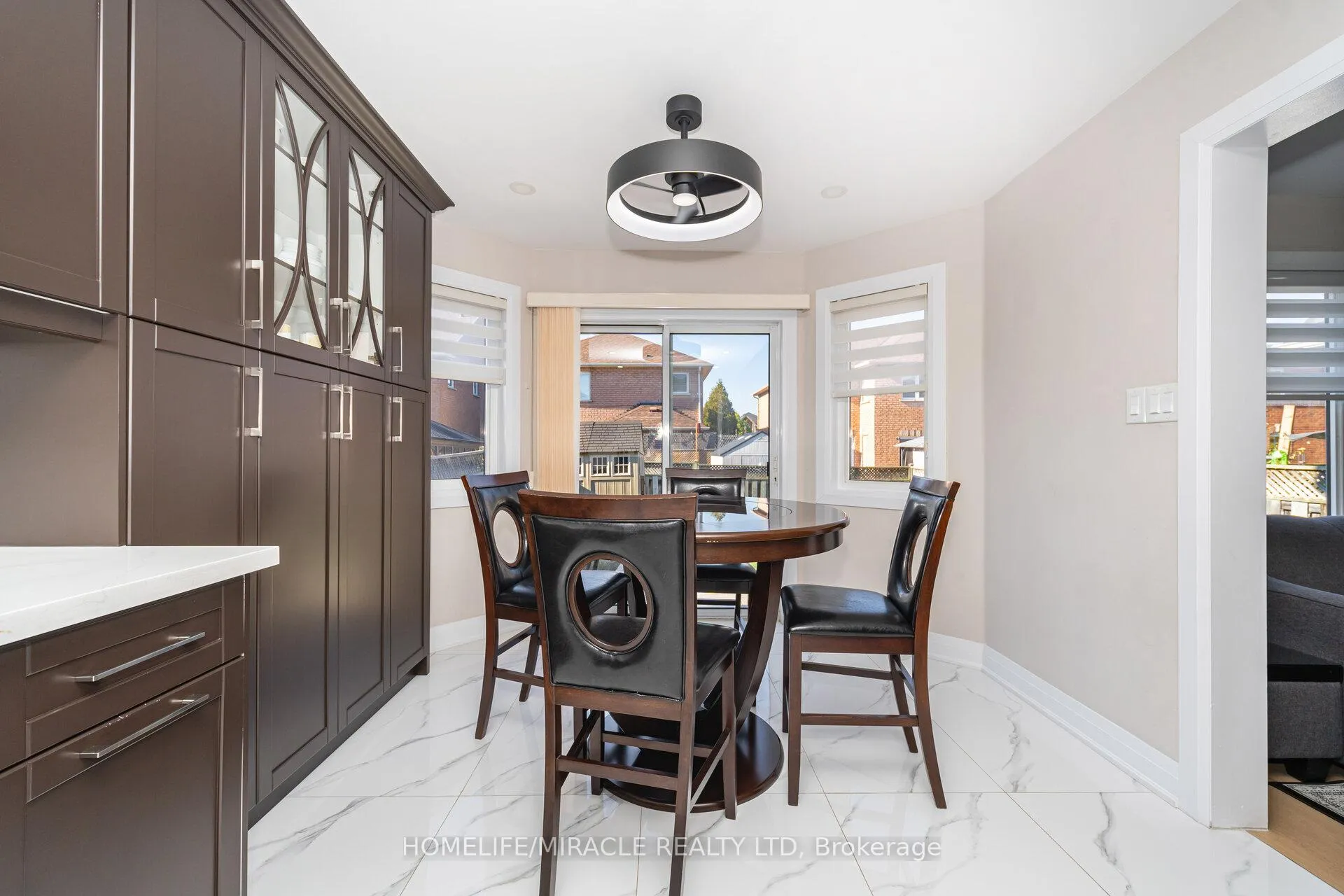 Photo 14 of 8 Twin Pines Crescent, Brampton, Northwest Sandalwood Parkway — HOMEH