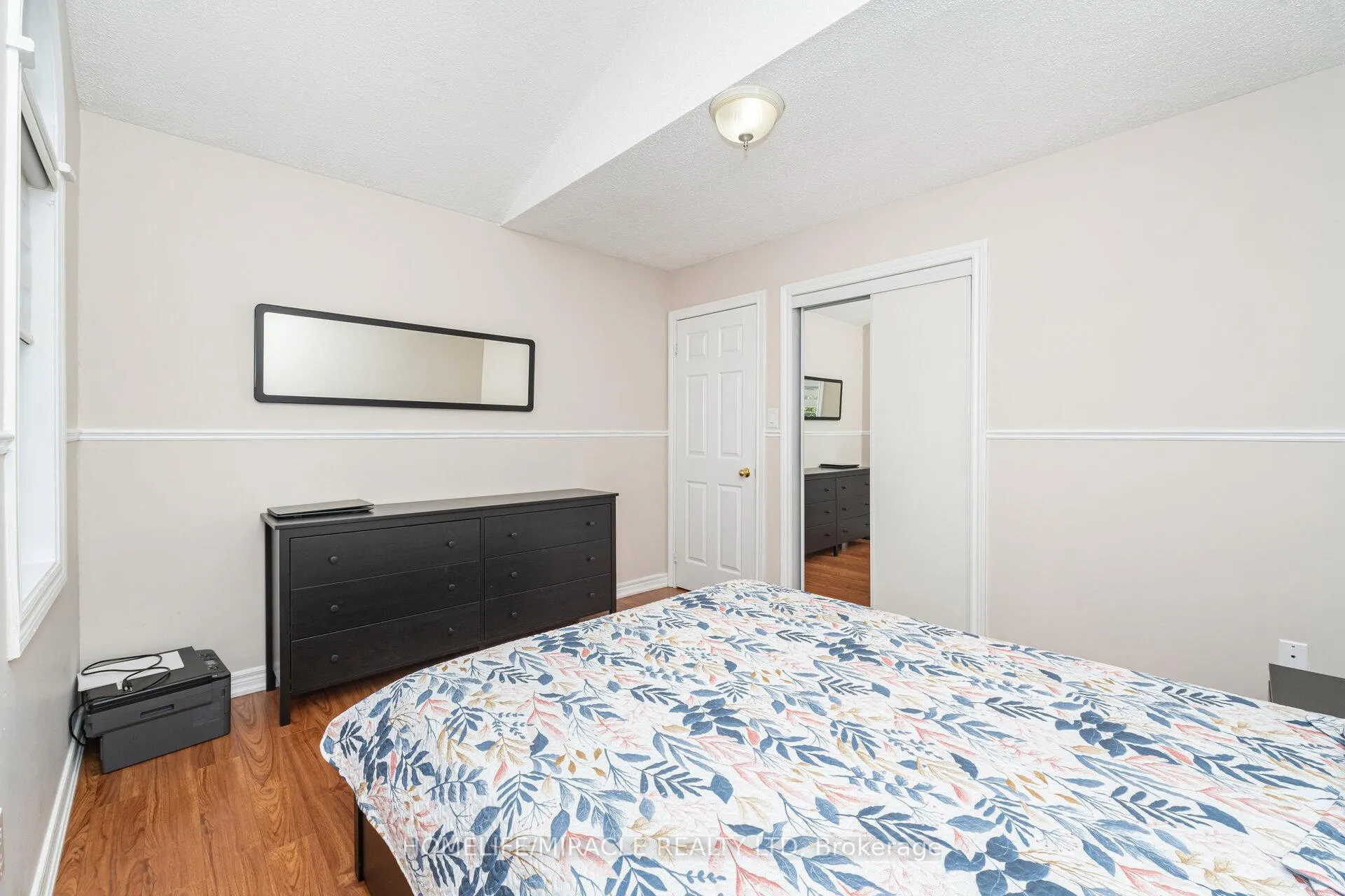 Photo 32 of 8 Twin Pines Crescent, Brampton, Northwest Sandalwood Parkway — HOMEH