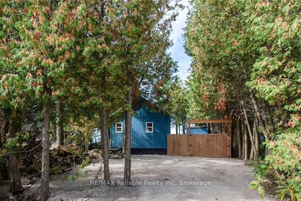 Photo 4 of 79265 Fuller Drive, Central Huron, Goderich — HOMEH